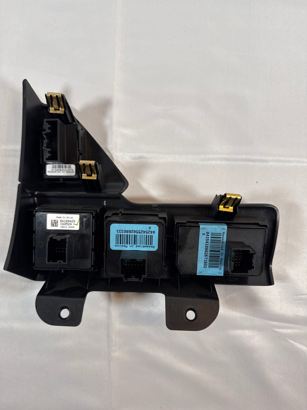 2019 Chevy Tahoe Premier Black Carbon Trailer Brake Control Switch Assembly 84109429