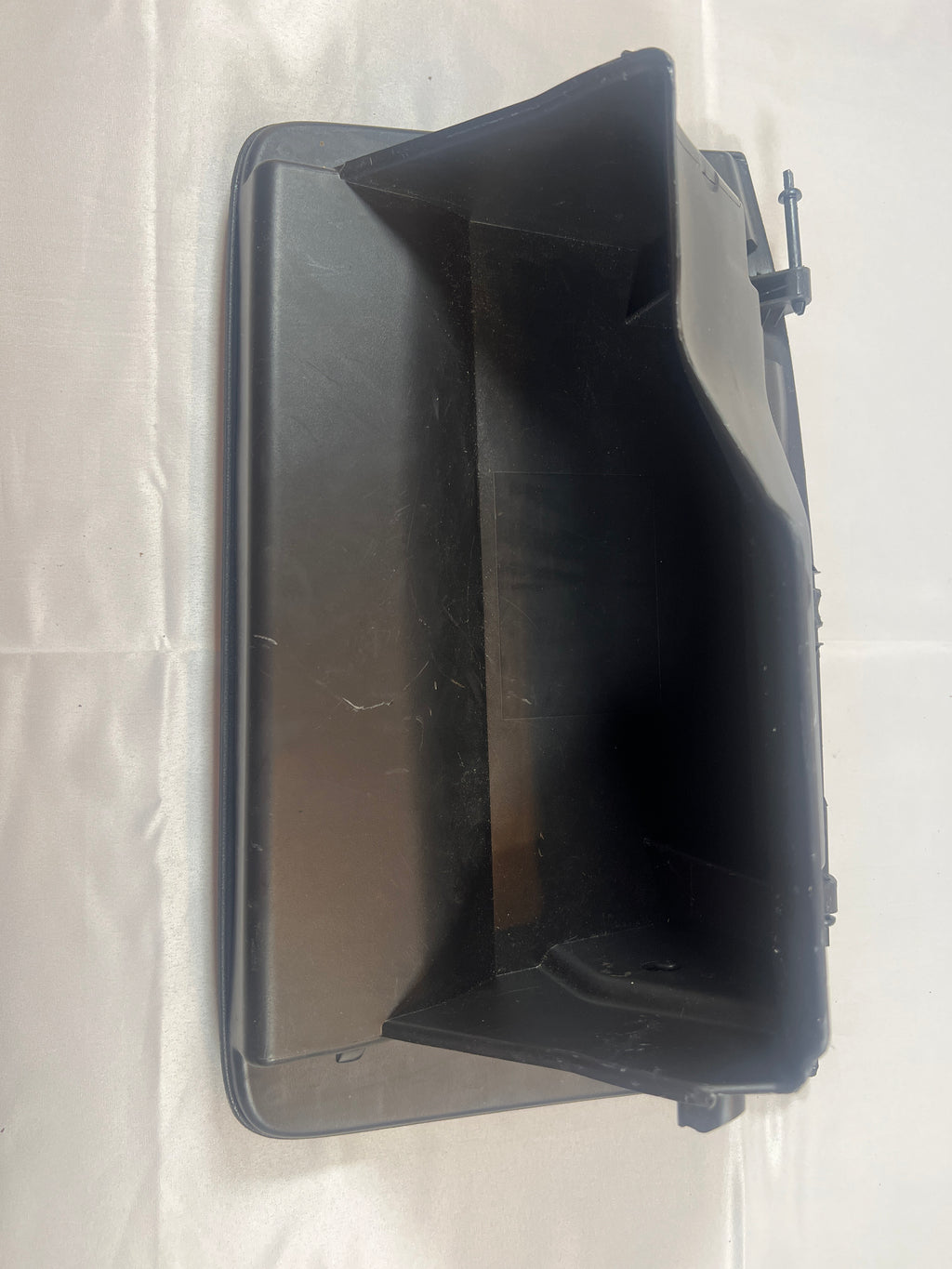 OEM 22883560 2019 Chevy Tahoe Premier Glove Box Compartment