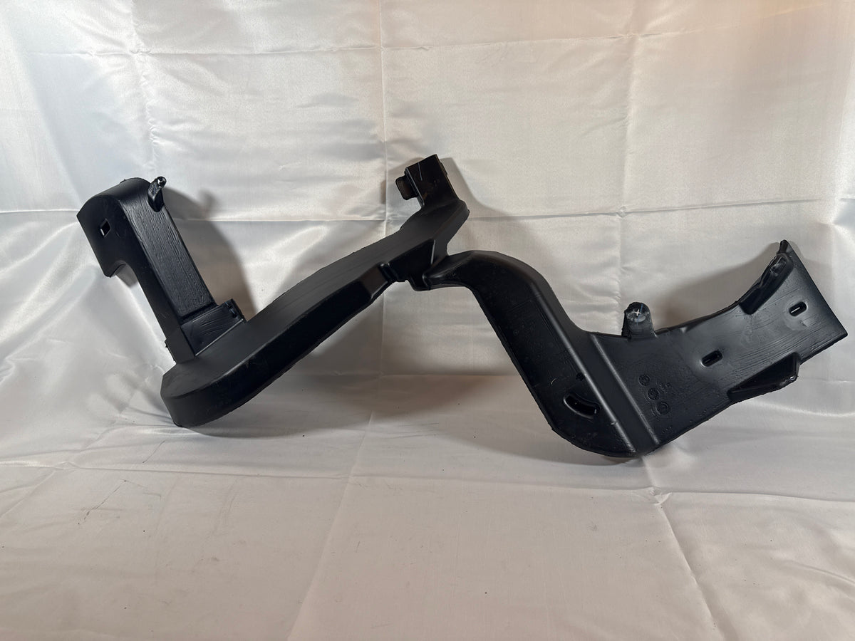 2019 Chevy Tahoe Premier Floor Rear Air Outlet Duct Tube 23243143