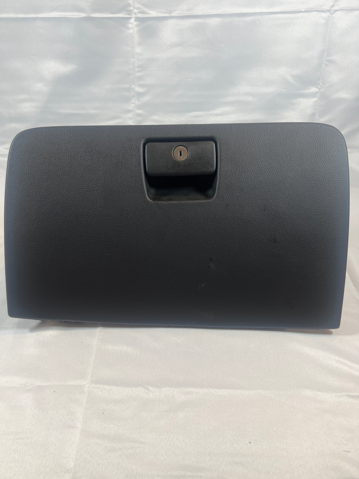 OEM 22883560 2019 Chevy Tahoe Premier Glove Box Compartment