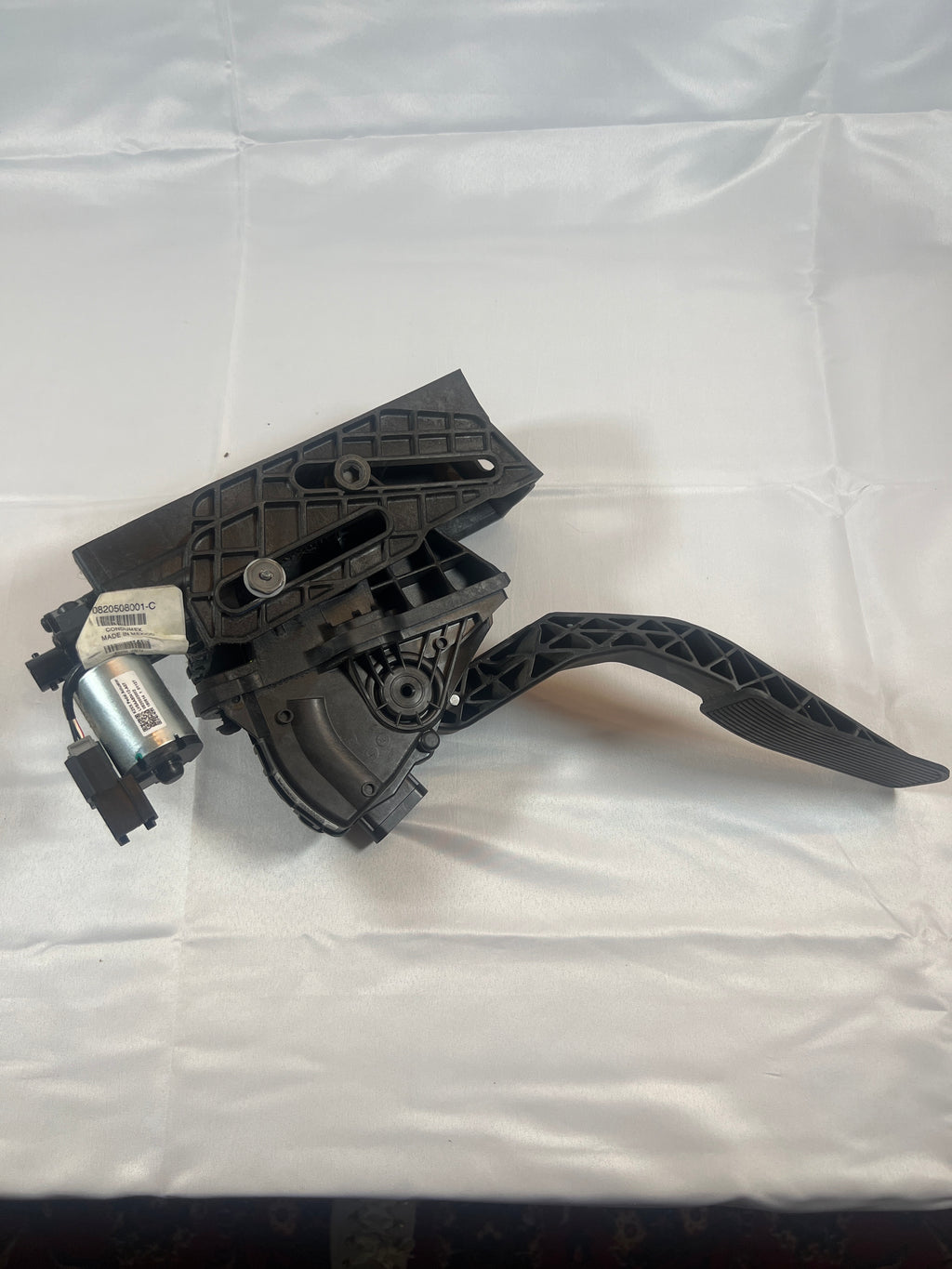 2019 Chevy Tahoe Premier Pedal Actuator 0820508001-C
