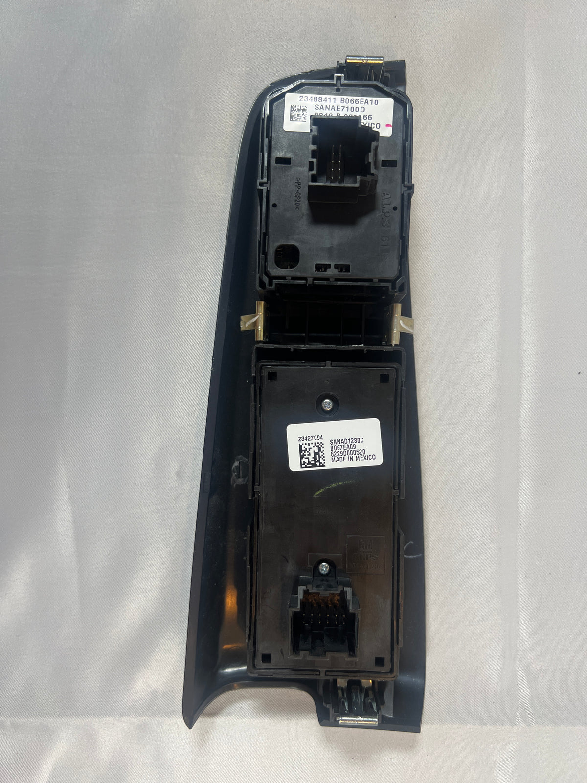 2019 Chevy Tahoe Premier Front Door Master Switch Driver Side 23488411, 23427094