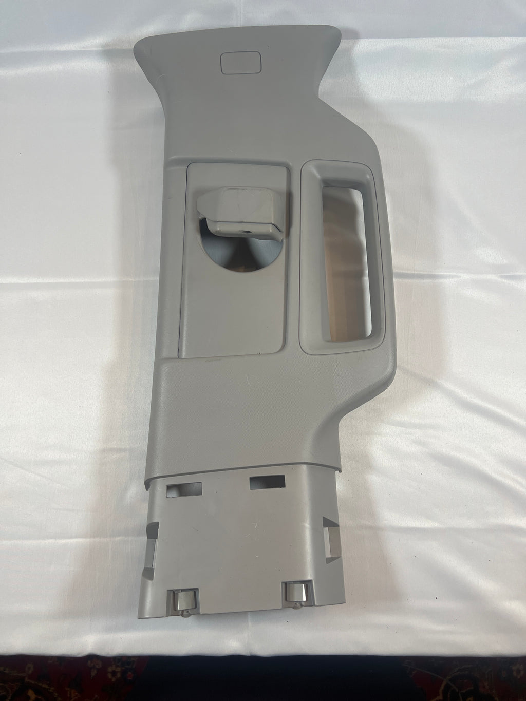 2019 Chevy Tahoe Premier Passenger Side Center Pillar Upper Trim Panel 23234438