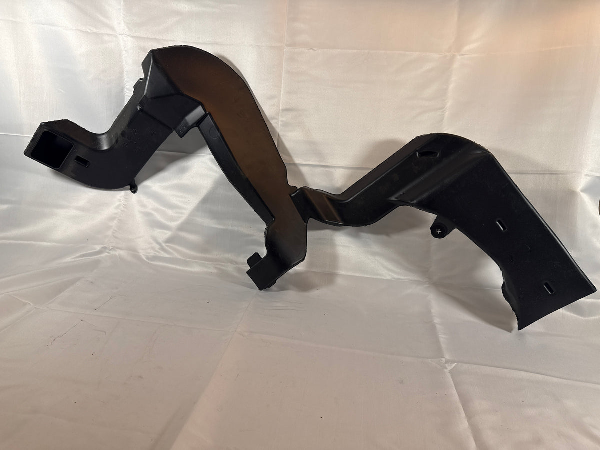 2019 Chevy Tahoe Premier Floor Rear Air Outlet Duct Tube 23243143