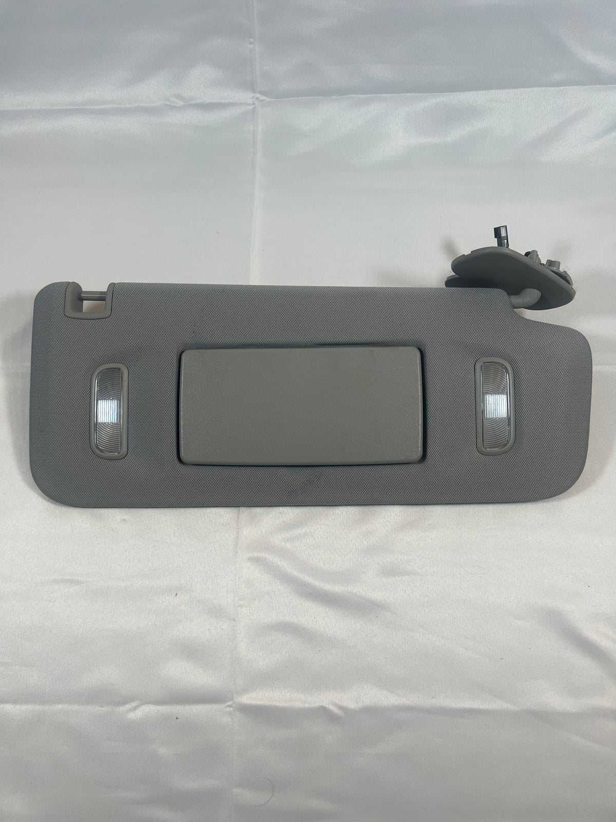 2019 Chevy Tahoe Premier SunVisor 15804773