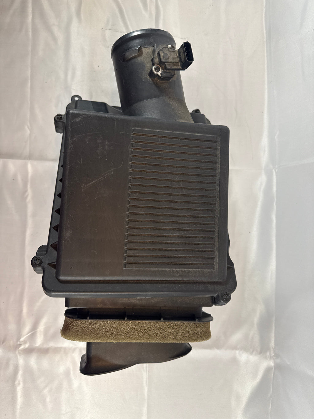 OEM# 23252207 2019 Chevy Tahoe Premier Air Cleaner Intake Box