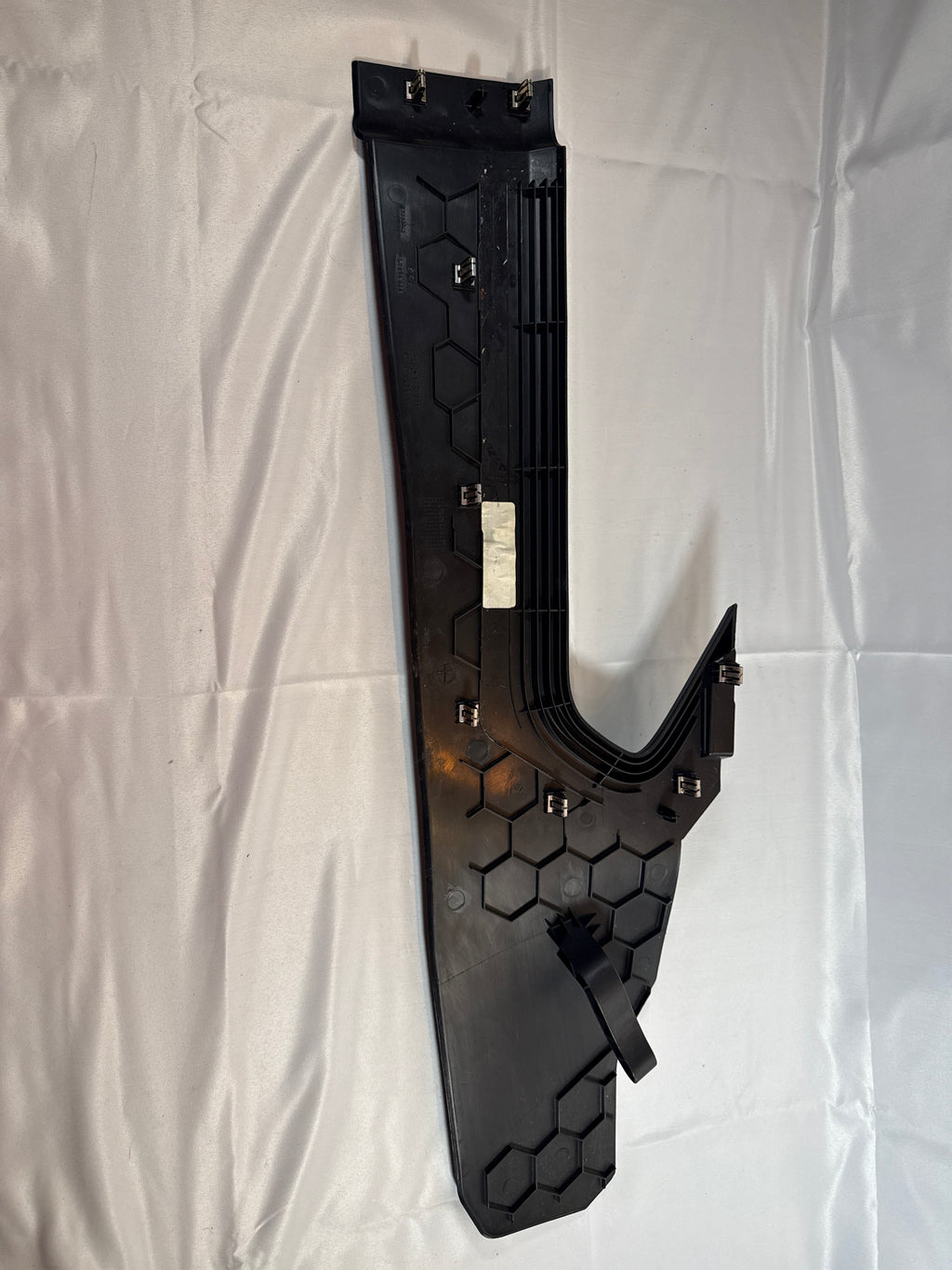 2019 Chevy Tahoe Premier Console Left Side Extension Lower Trim Cover Panel 23353343