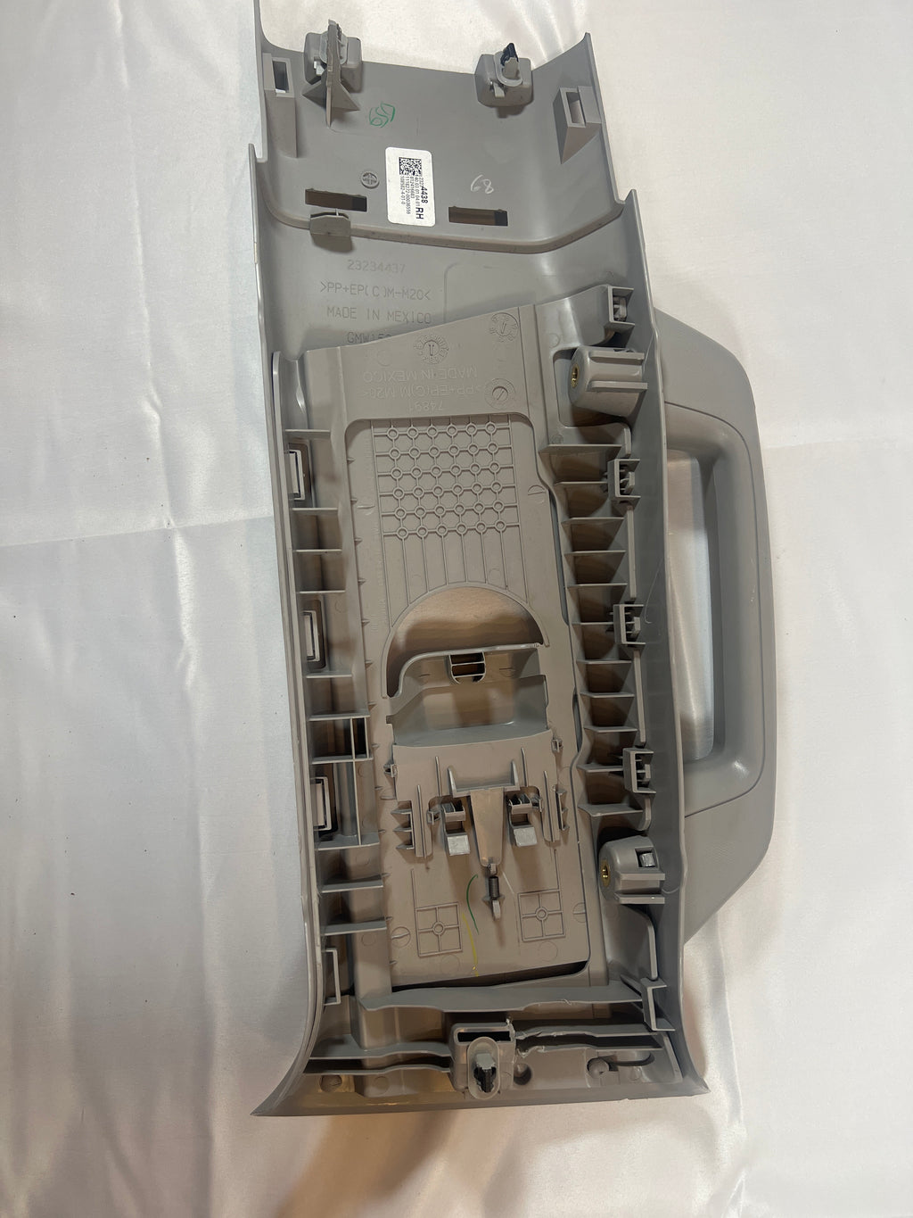 2019 Chevy Tahoe Premier Passenger Side Center Pillar Upper Trim Panel 23234438