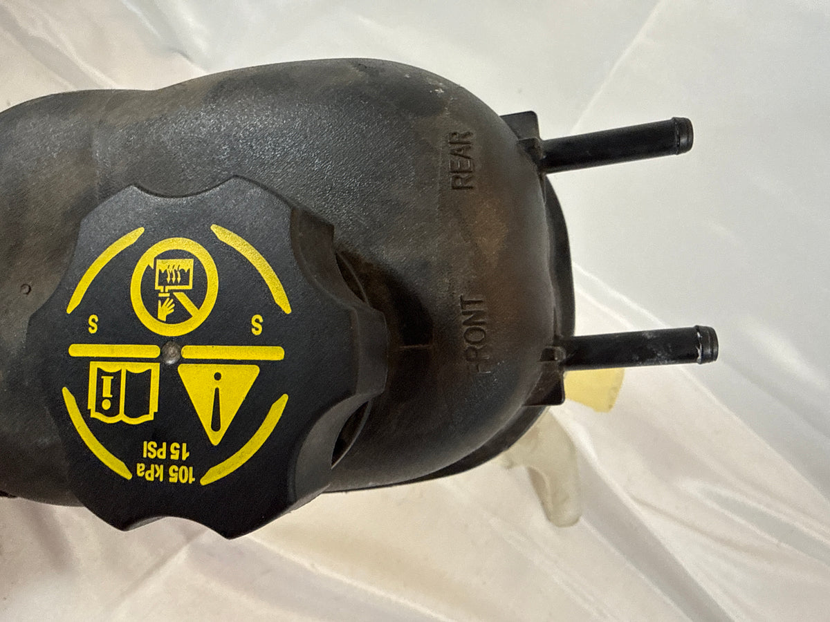OEM# 84368362 2019 Chevy Tahoe Premier Radiator Coolant Reservoir Bottle