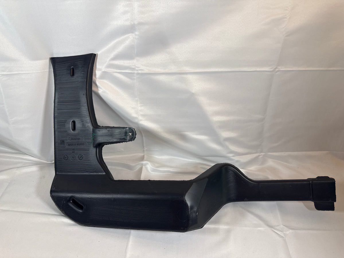 2019 Chevy Tahoe Premier Floor Rear Air Outlet Duct Tube 23497731
