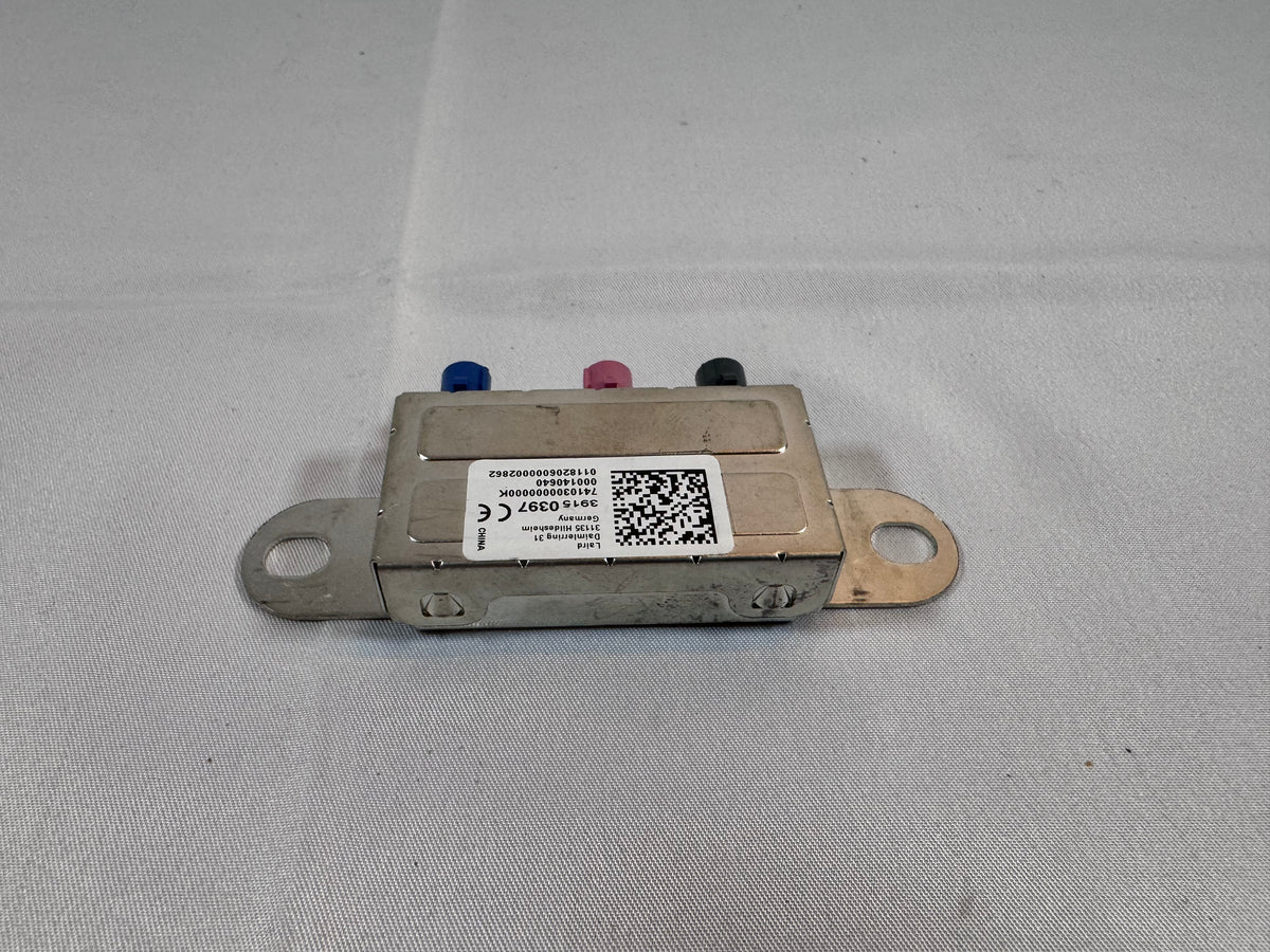 2019 Chevy Tahoe Premier Navigation Signal Splitter 39150397