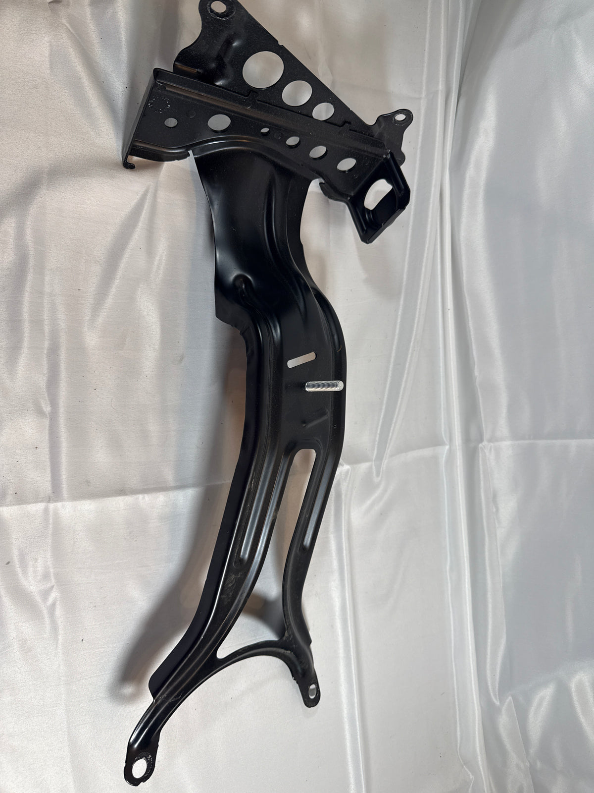 OEM# 23129799 2019 Chevy Tahoe Premier Wheel Jack Spare Tire Lift Bracket
