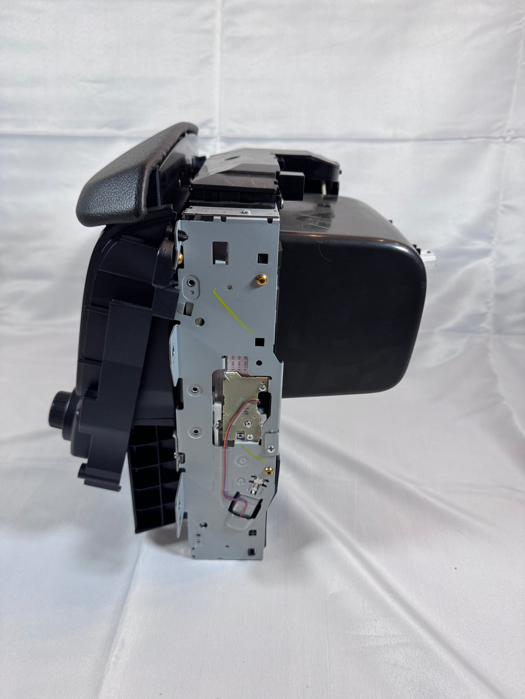 2019 Chevy Tahoe Premier Radio Control Unit 84540932, 84540932