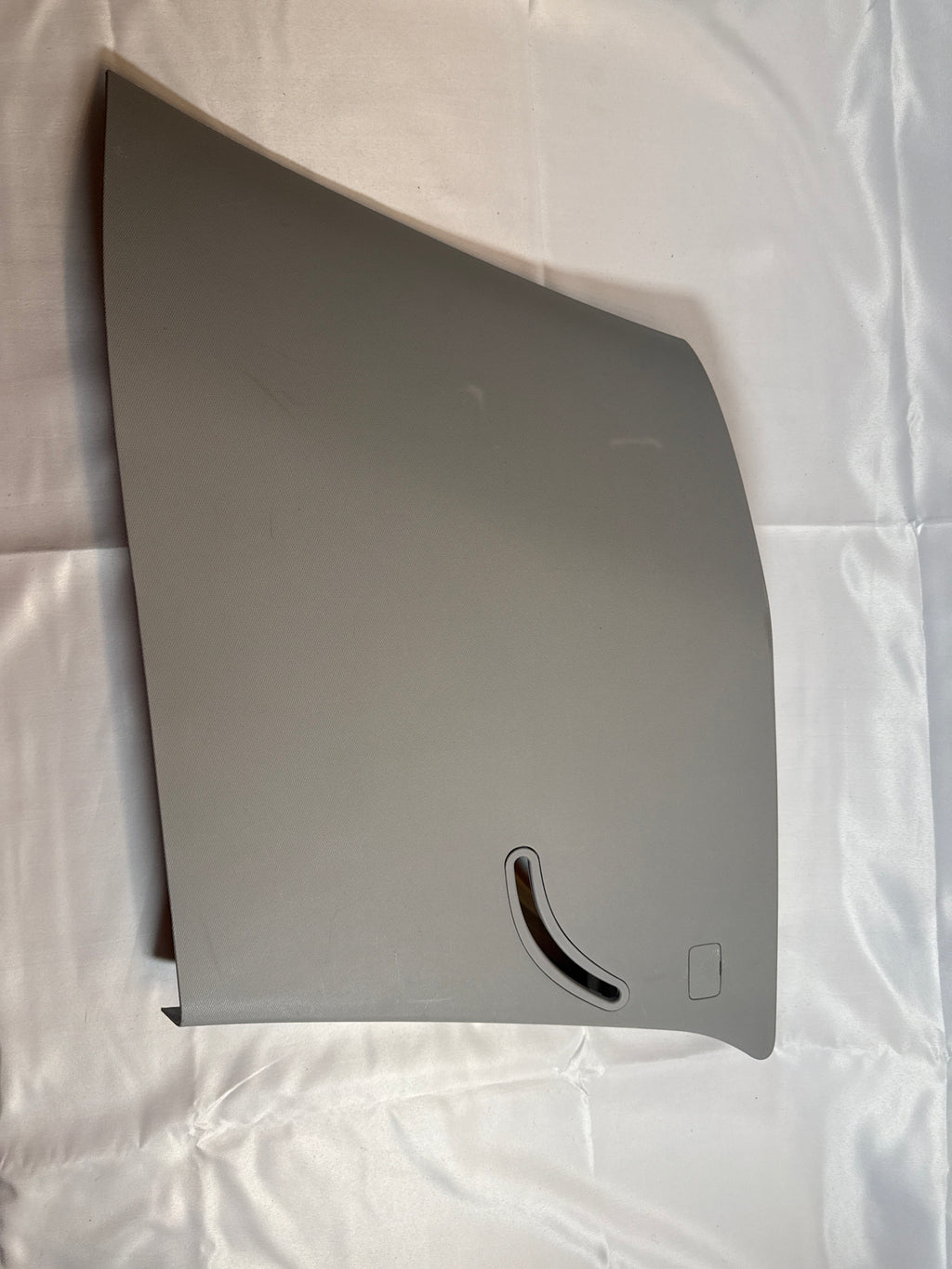 2019 Chevy Tahoe Premier Panel Assembly, Body Lock Pillar Upper Trim *Gray R