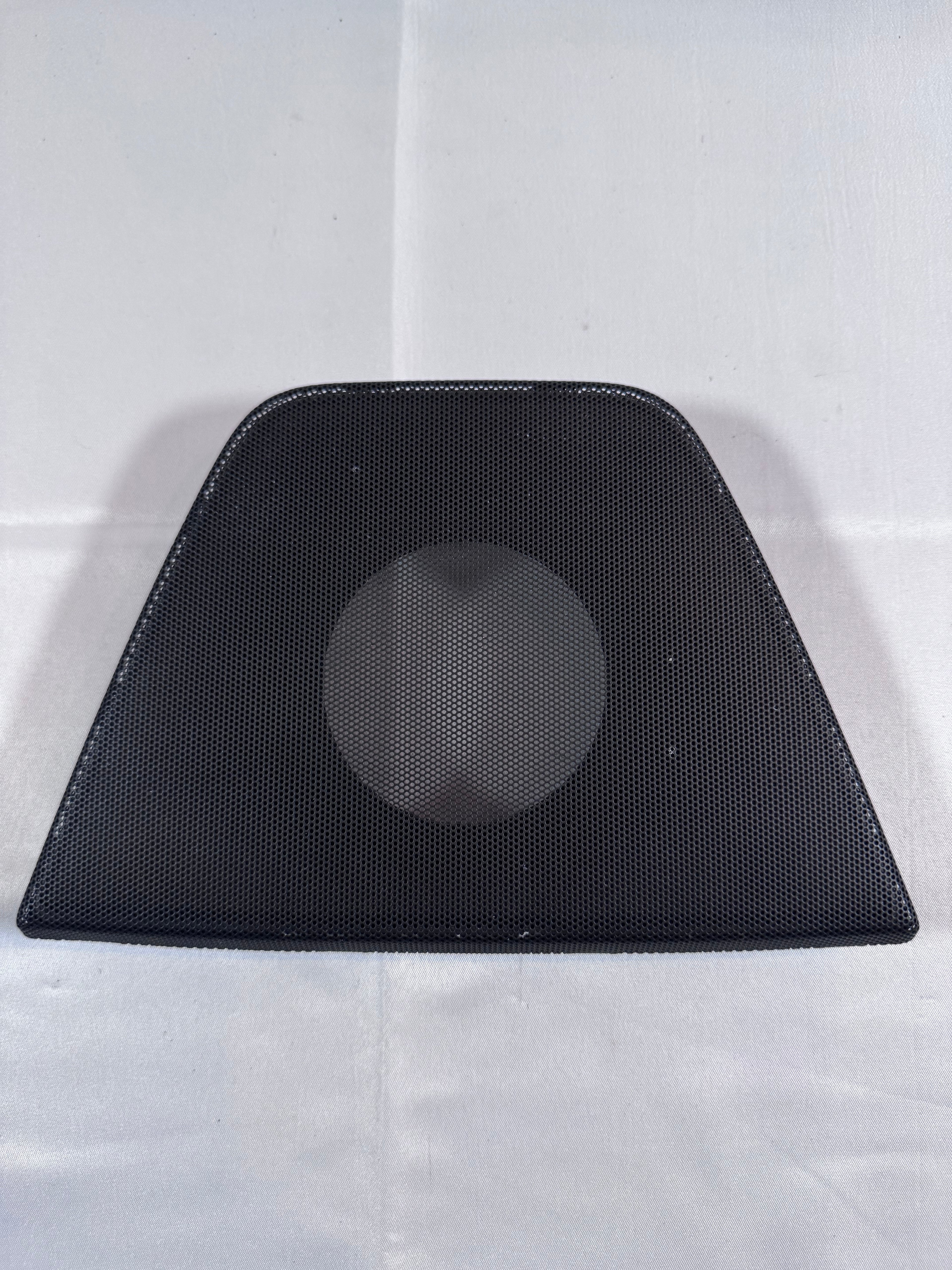 2019 Chevy Tahoe Premier Jet Black Front Speaker Grille 22883583