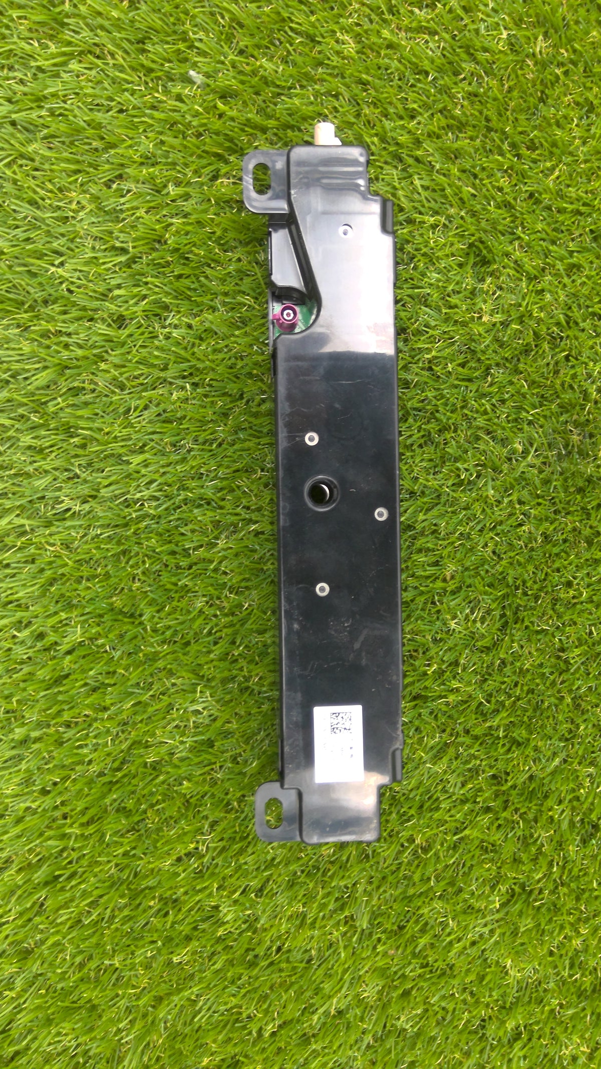 OEM 1585601-00-E 2022 Tesla Model Y Bluetooth Wi-Fi Antenna Module