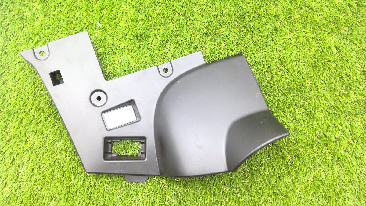 OEM 1507076-00-B 2022 Tesla Model Y Footwell Steering Cover Trim