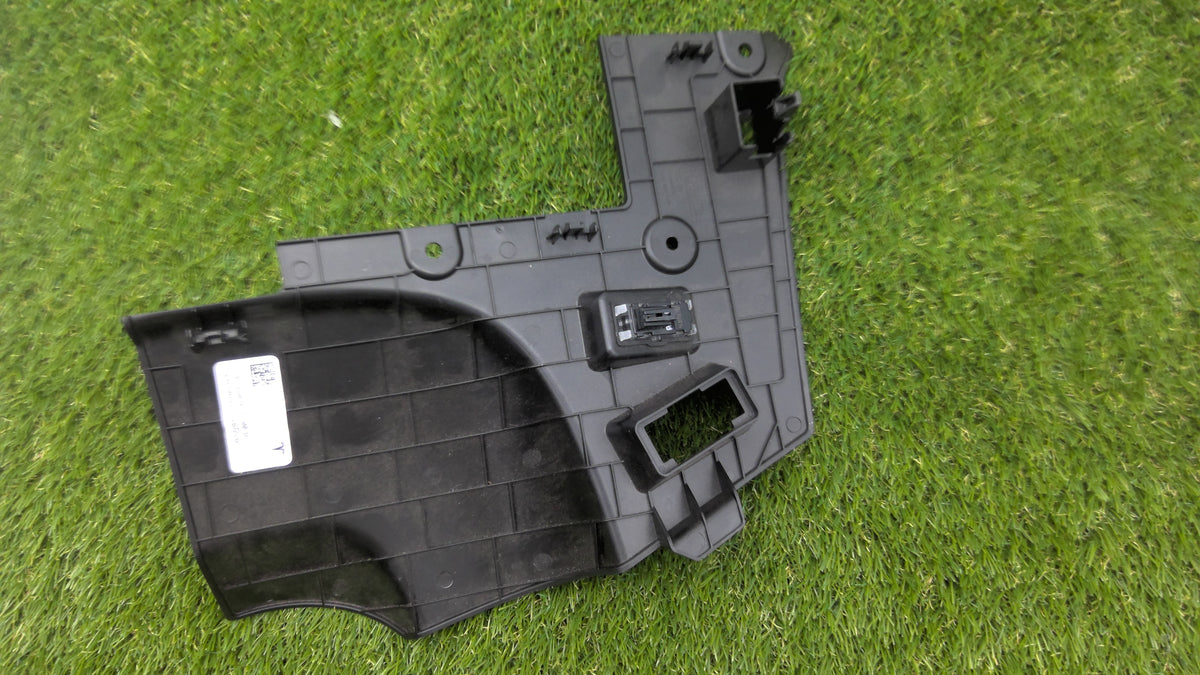 OEM 1507076-00-B 2022 Tesla Model Y Footwell Steering Cover Trim