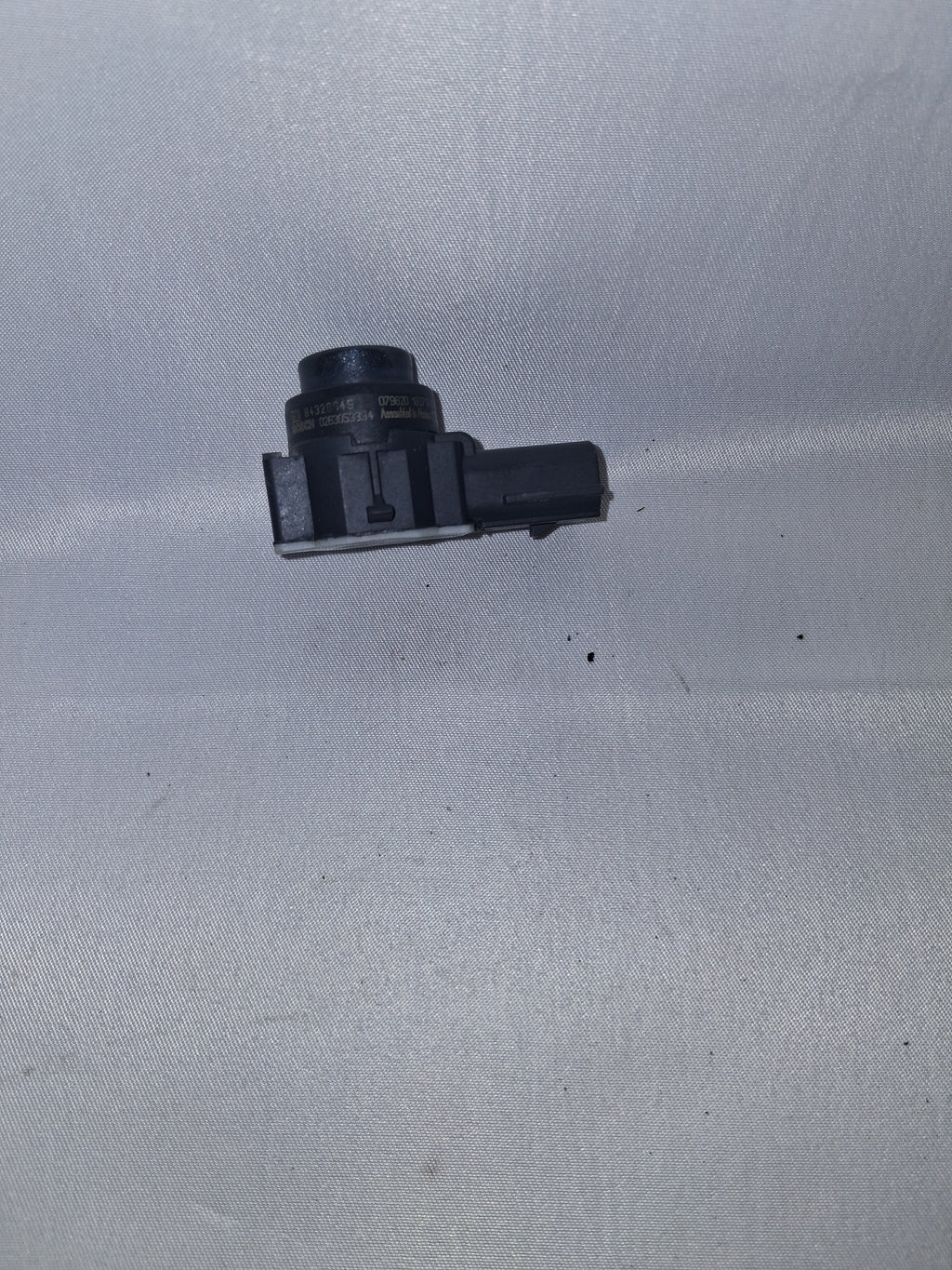 OEM# 84328649 2019 Chevy Tahoe Premier Bumper Parking Ultrasonic Sensor