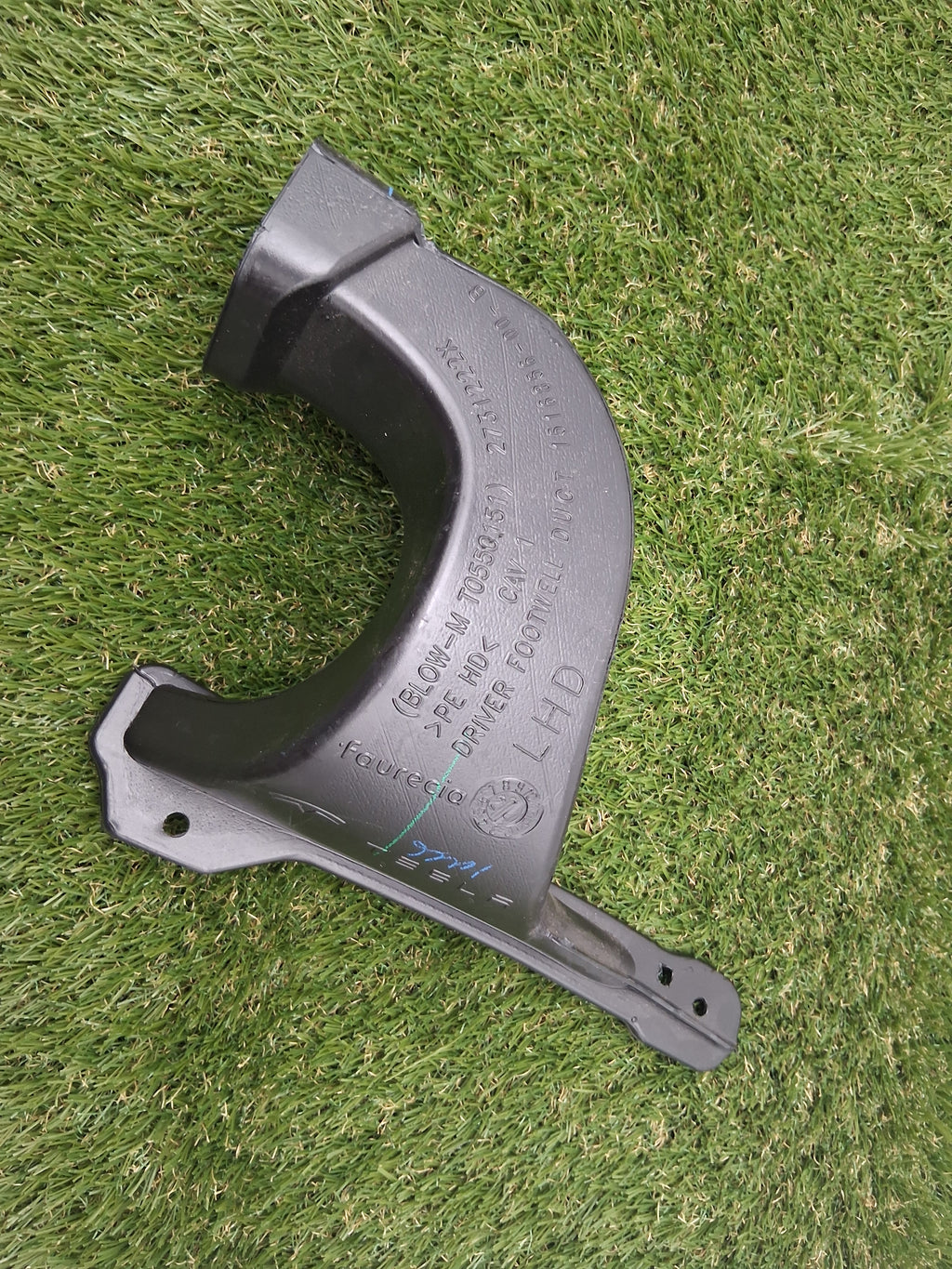 OEM 1516856-00-B 2022 Tesla Model Y Air Intake Tube