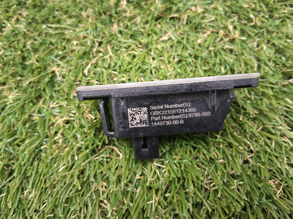 OEM 1449730-00-B 2022 Tesla Model Y License Plate Light Lamp