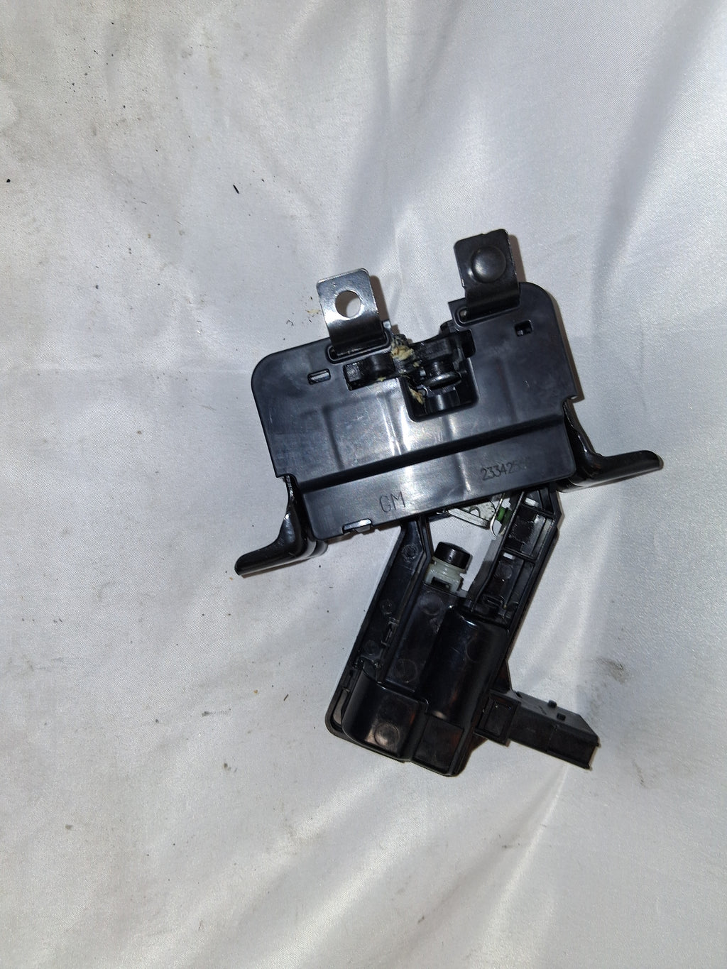 OEM# 23342558 2019 Chevy Tahoe Premier Lock Latch Actuator