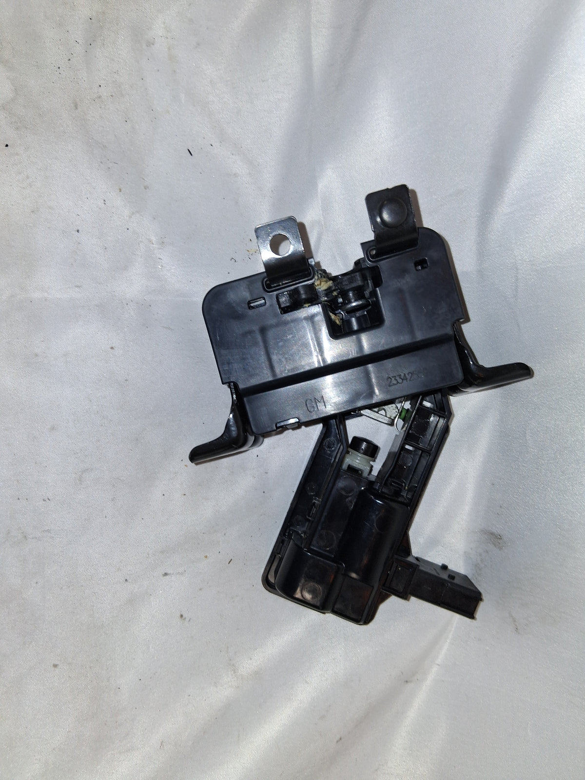 OEM# 23342558 2019 Chevy Tahoe Premier Lock Latch Actuator
