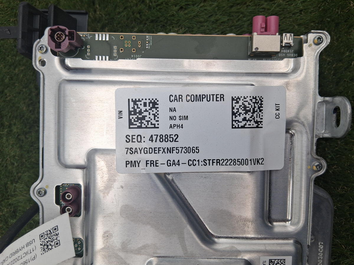OEM 1657920-00-I 2022 Tesla Model Y Media Control Computer ECU
