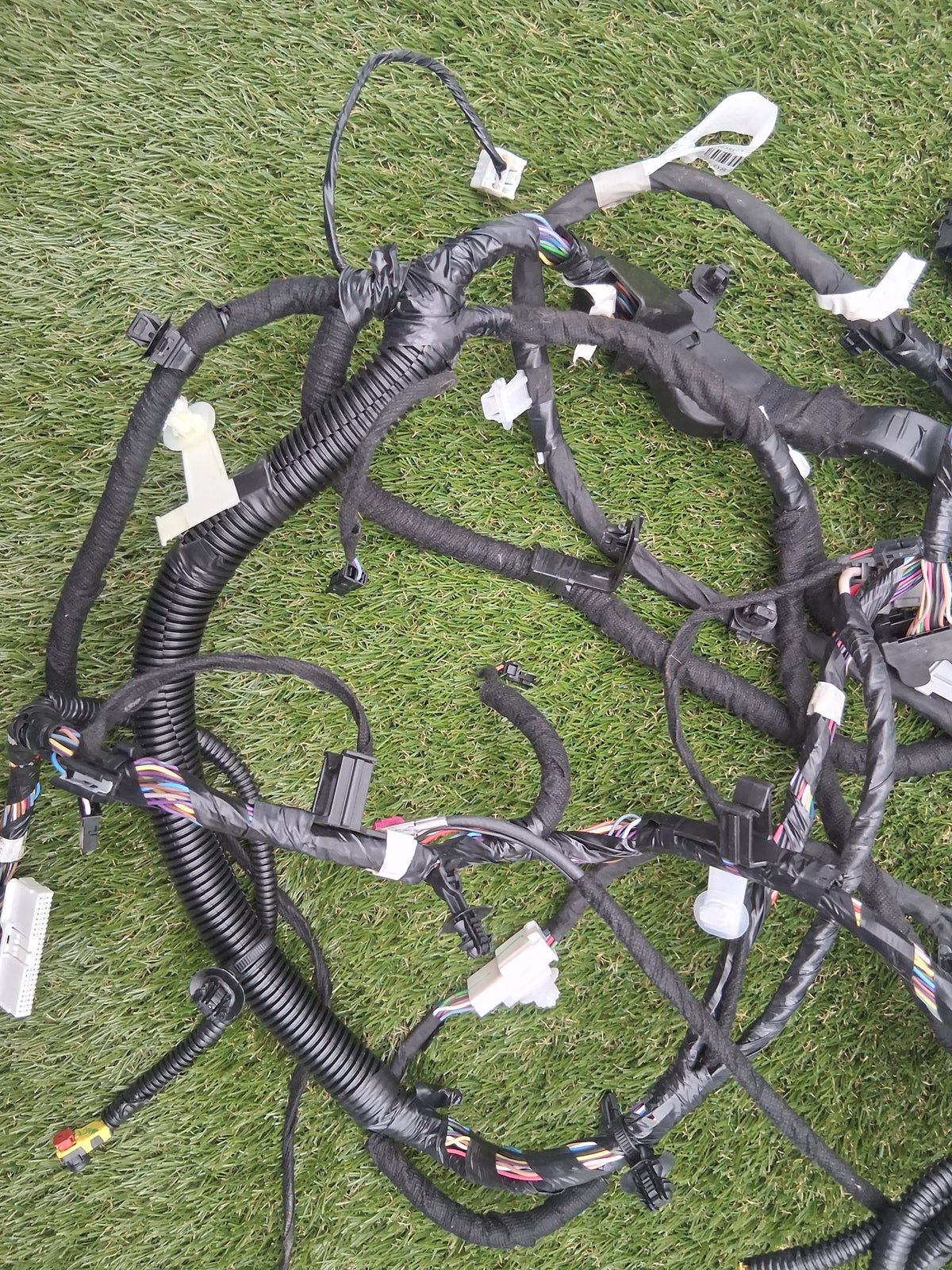 OEM 2489040-05-B 2022 Tesla Model Y Dashboard Instrument Panel Wiring