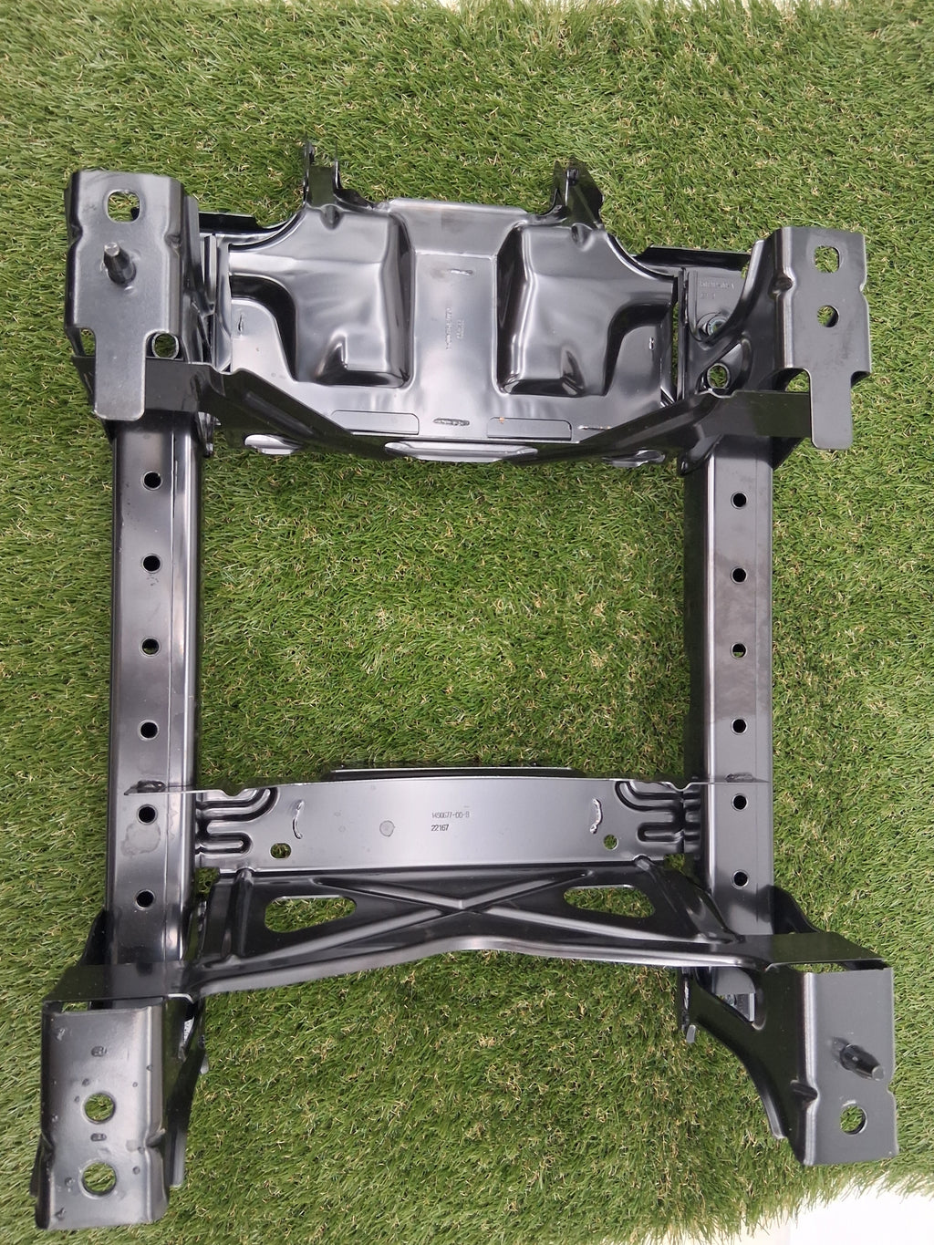 OEM 1507193-00-A 2022 Tesla Model Y Podium Bracket