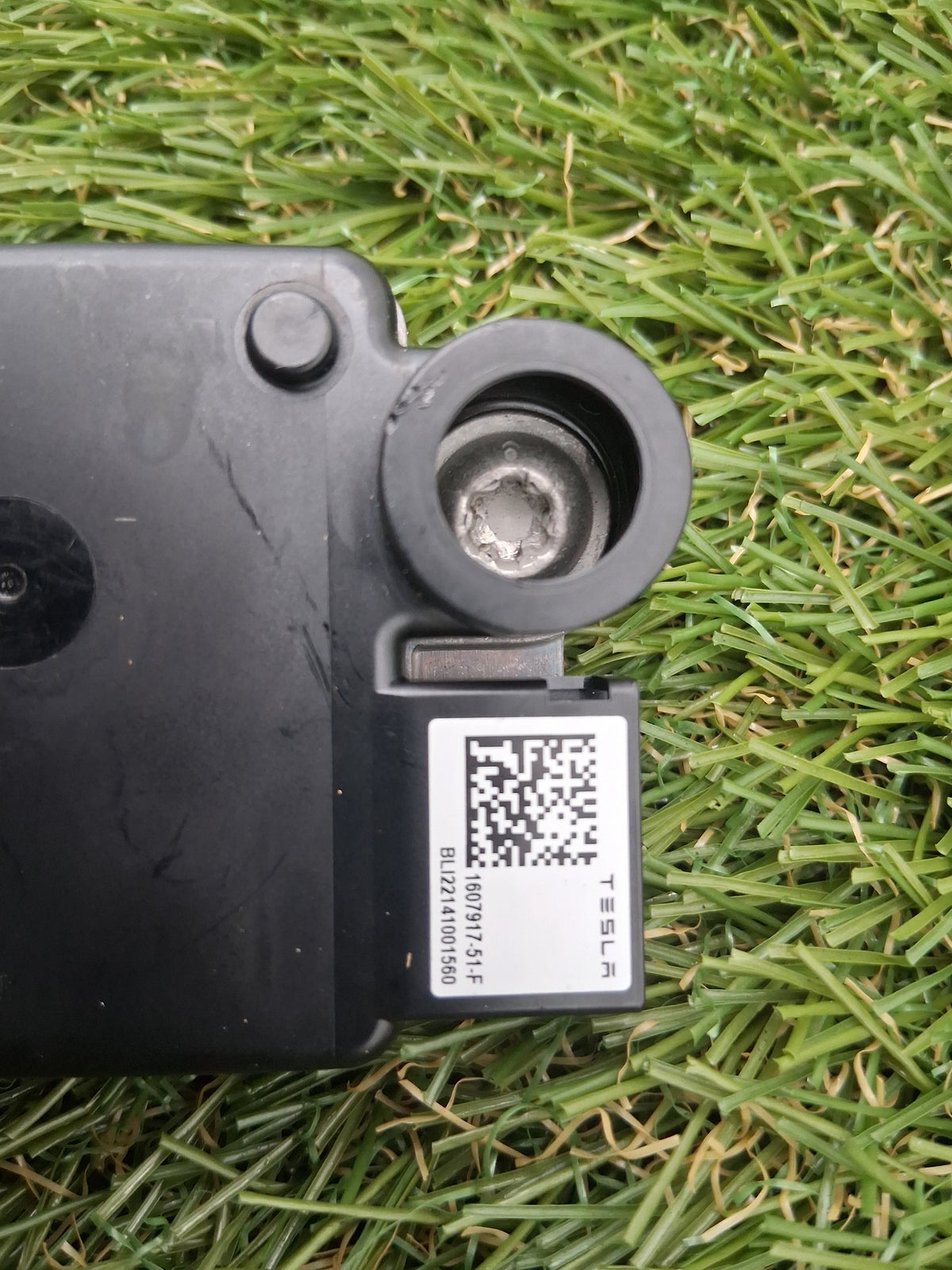 OEM 1607917-51-F 2022 Tesla Model Y Radar Sensor Module