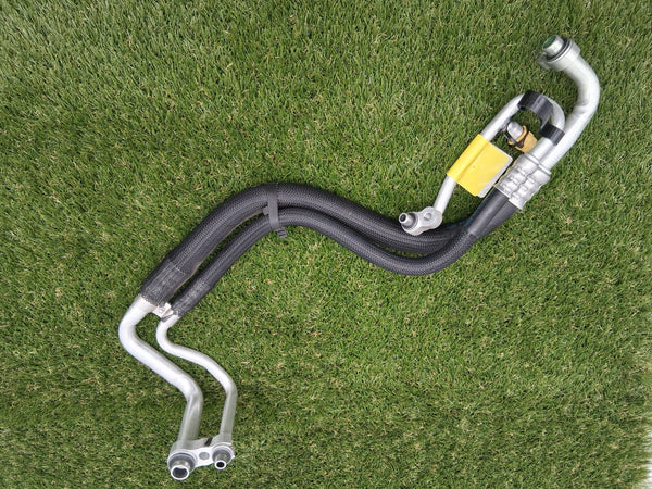 OEM 1502020-00-C 2022 Tesla Model Y Line Supermanifold Compressor Pipe