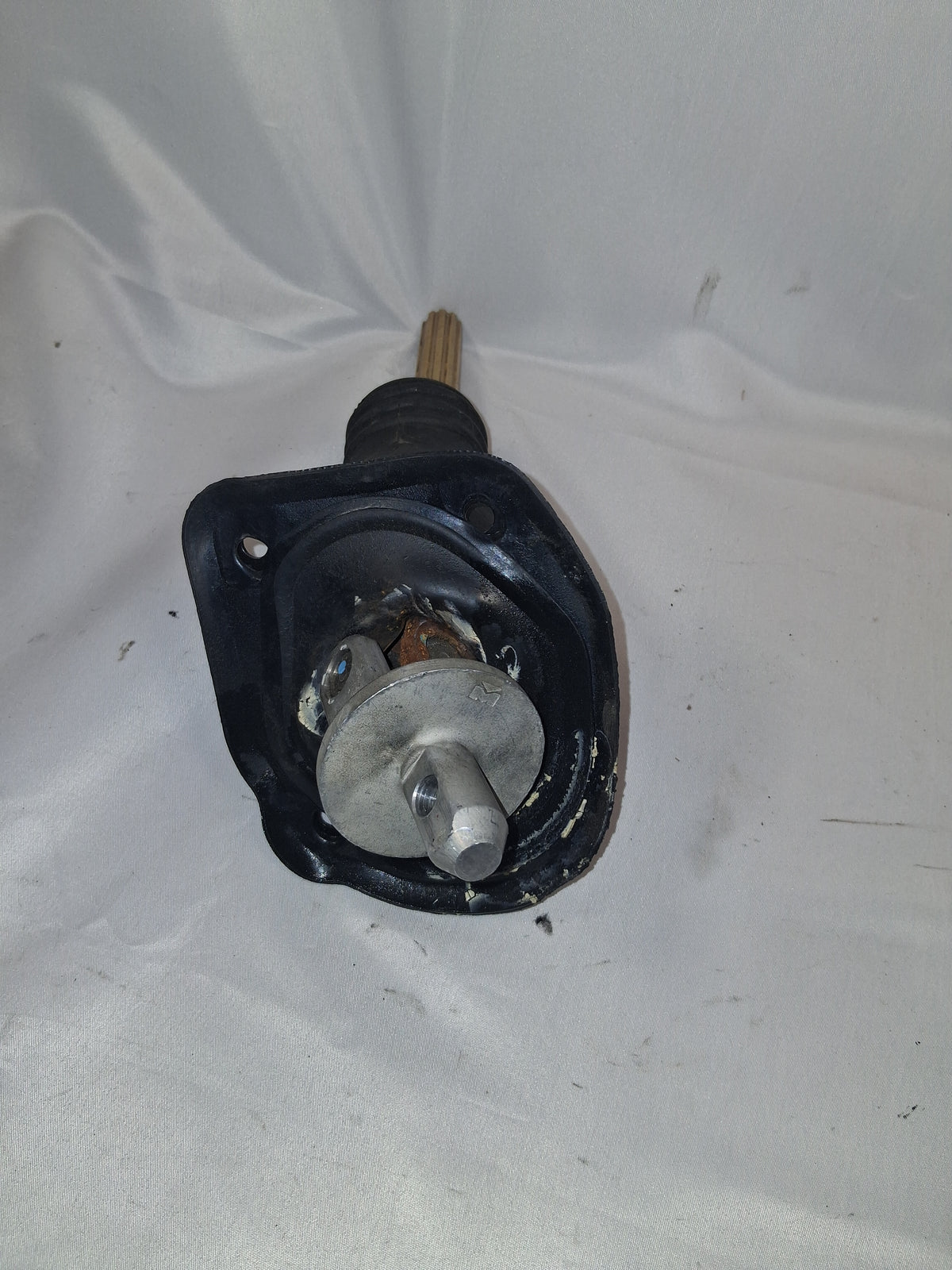 OEM# 25815601 2019 Chevy Tahoe Premier Steering Column Intermediate Upper Shaft