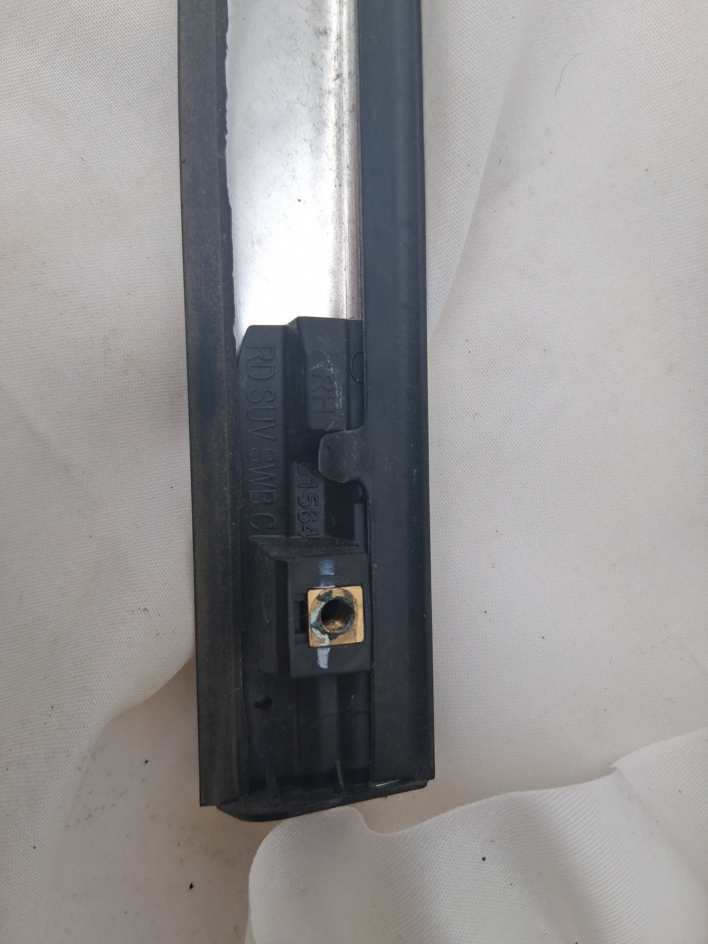 OEM# 84291967 2019 Chevy Tahoe Premier Window Sweep Belt Molding
