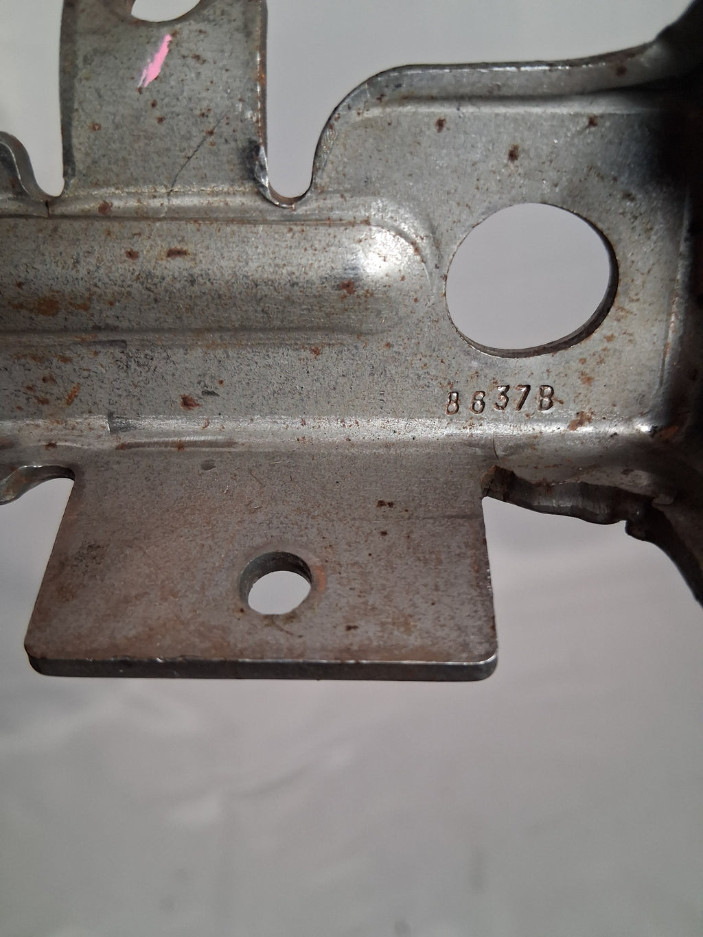 OEM# 2019 Chevy Tahoe Premier Hood Hinge