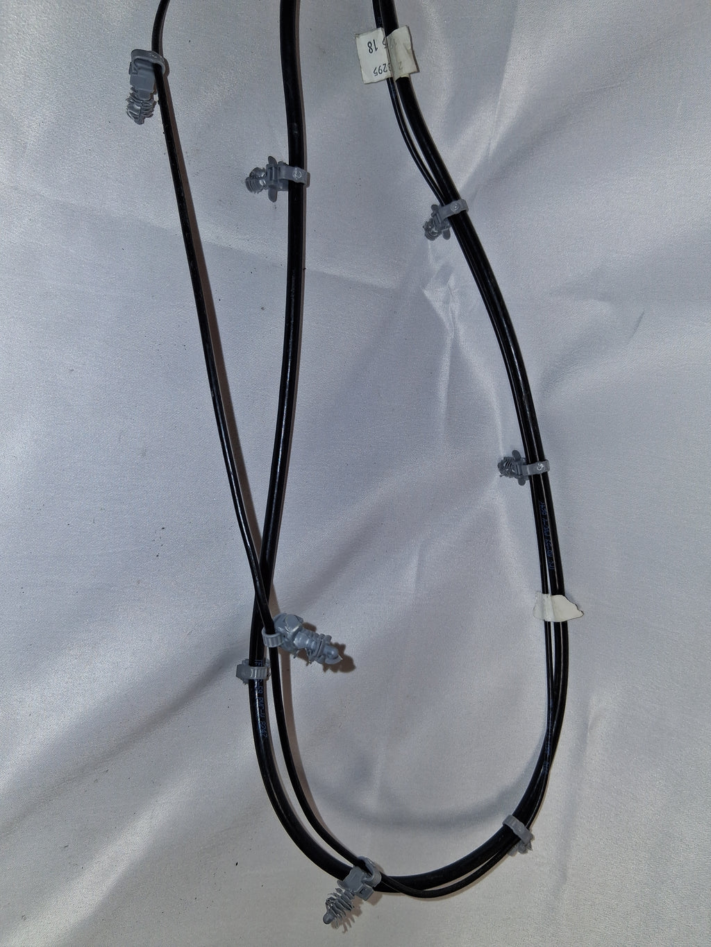 OEM# 22993295 2015-20 Chevy Tahoe Yukon Radio Antenna Wire Cable