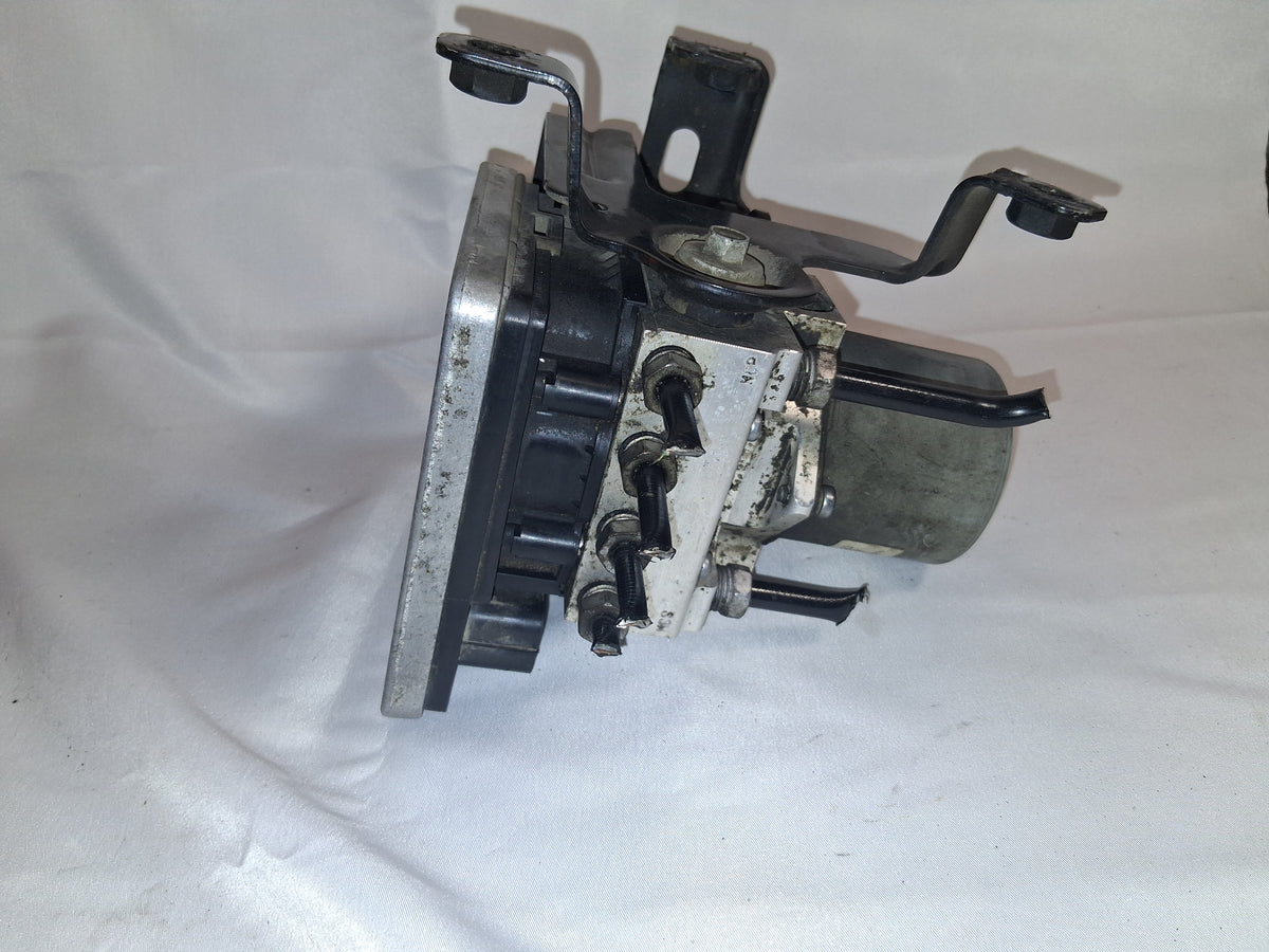 OEM# 84463590 2019 Chevy Tahoe Premier Anti Lock Brake Control Module
