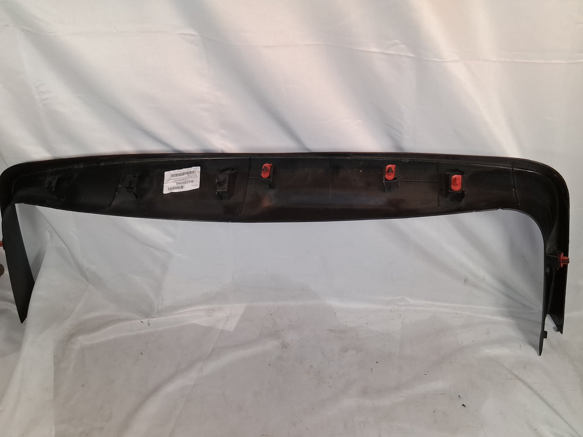 OEM# 84299959 2019 Chevy Tahoe Premier Door Upper Trim Cover Panel