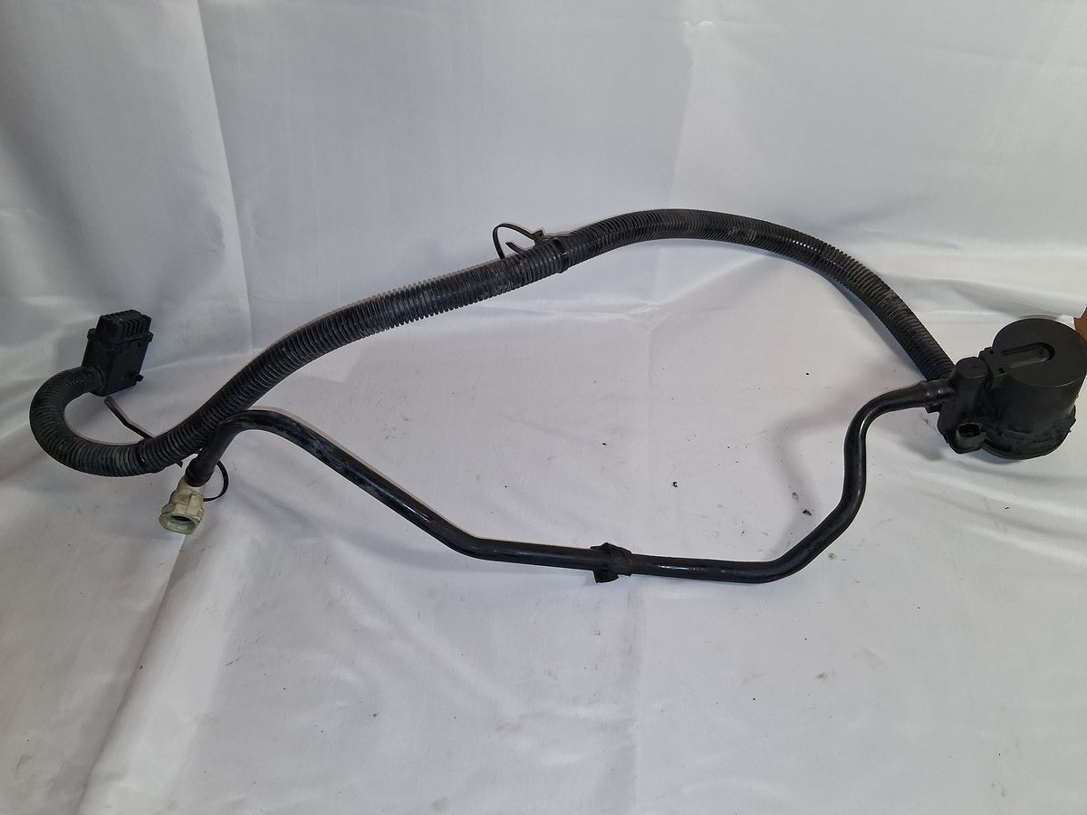 OEM# 6599350 2019 Chevy Tahoe Premier Vapor Canister Valve with Tube