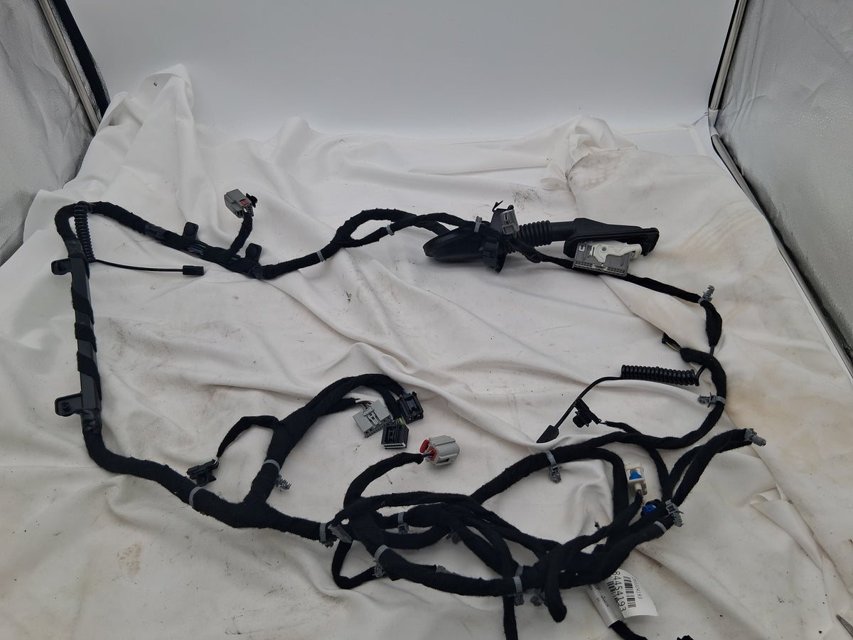 OEM# 23377541 2019 Chevy Tahoe Premier Wiring Harness Lift Gate
