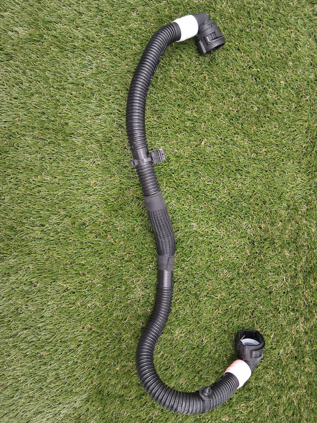 OEM 2022 Tesla Model Y Inverter Inlet House Tube Pipe