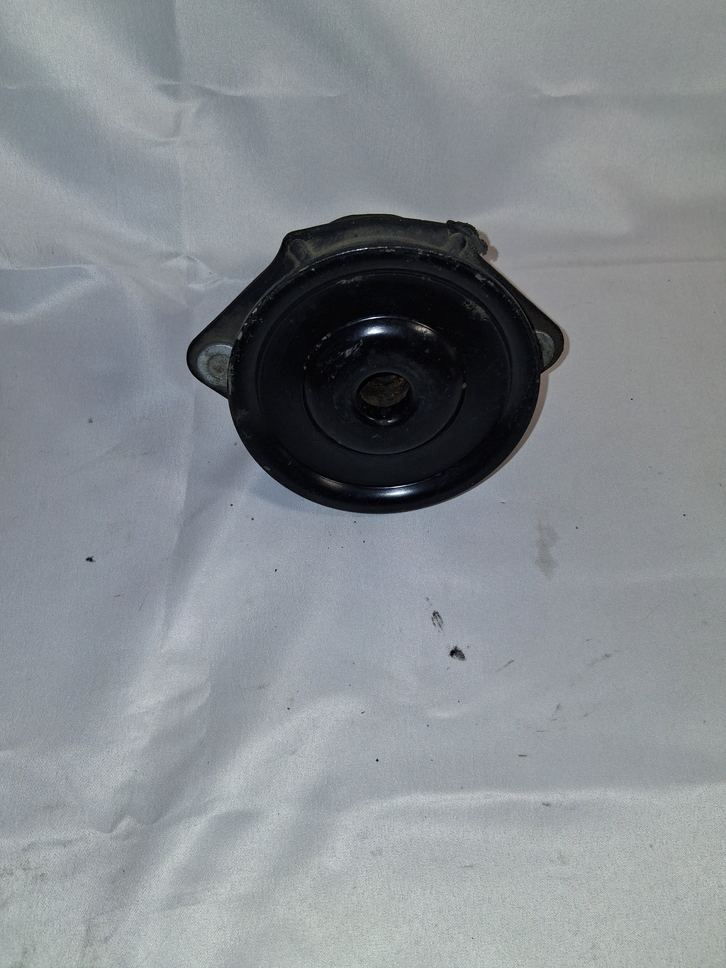 OEM# 23248396 2019 Chevy Tahoe Premier Body Mount Cushion Insulator