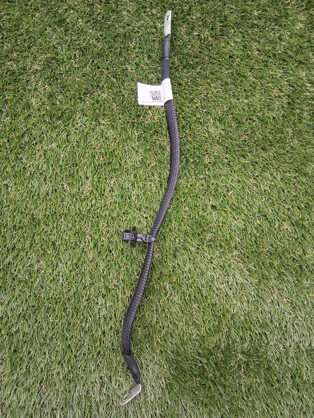 OEM 1070979-00-G 2022 Tesla Model Y Rear Motor Ground Cable Strap