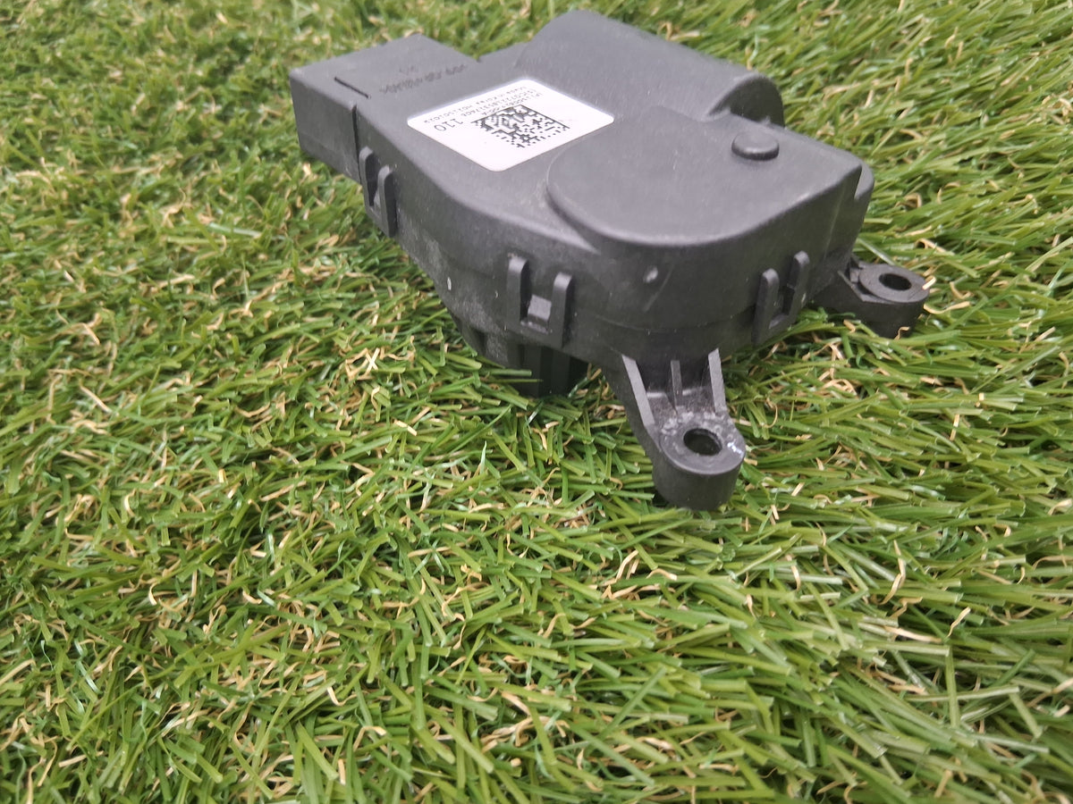 OEM 1500627-00-A 2022 Tesla Model Y Center Air Flap Motor Center Actuator