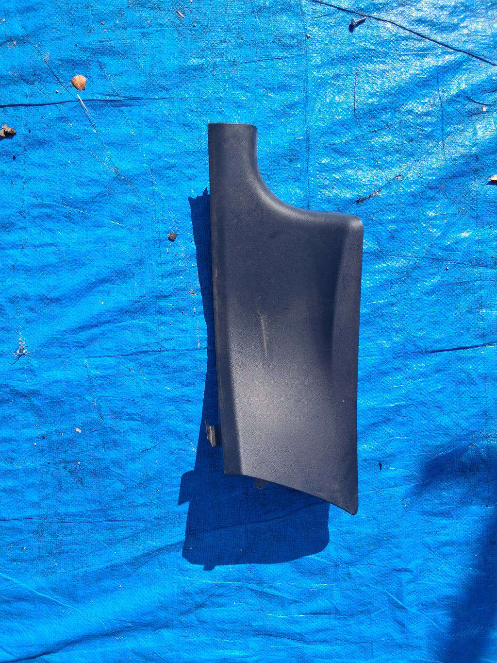 OEM 1494625-00-C 2022 Tesla Model Y Left C Pillar Lower Trim