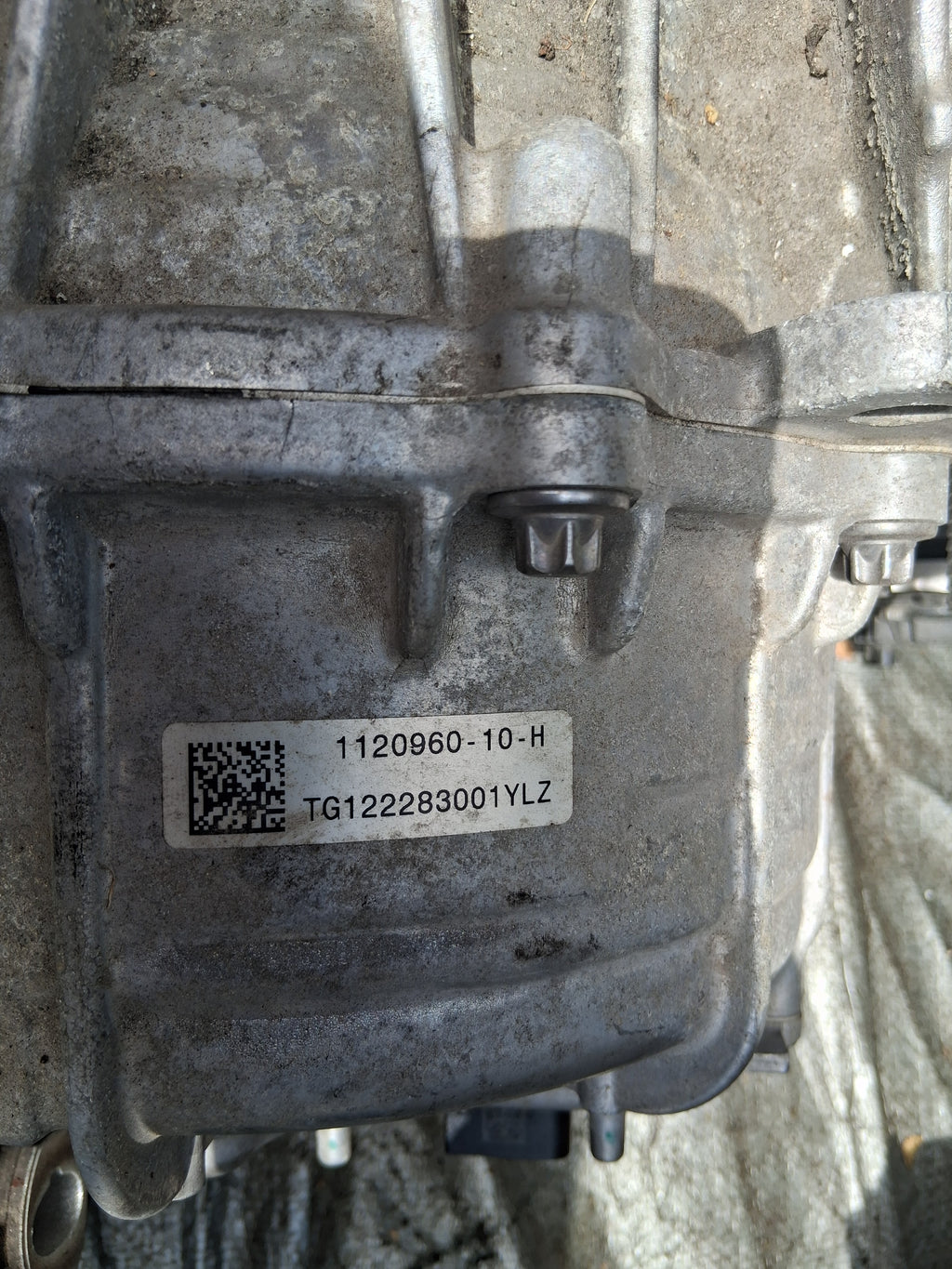 OEM 1120960-10-H 2022 Tesla Model Y 37k Front Drive Engine Electric Motor