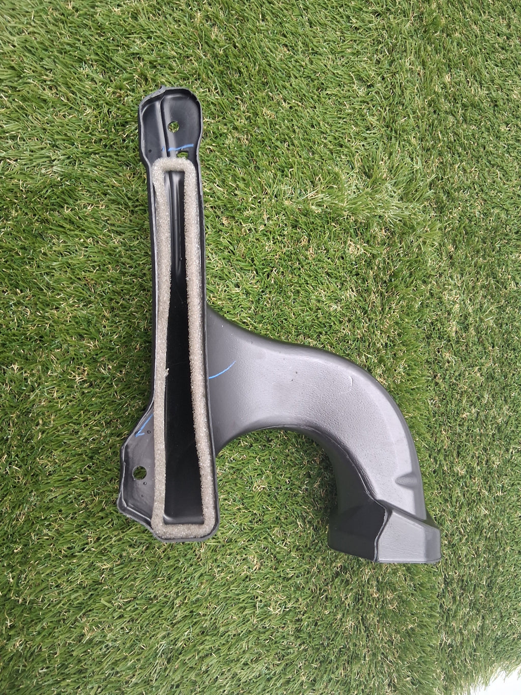 OEM 1516856-00-B 2022 Tesla Model Y Air Intake Tube