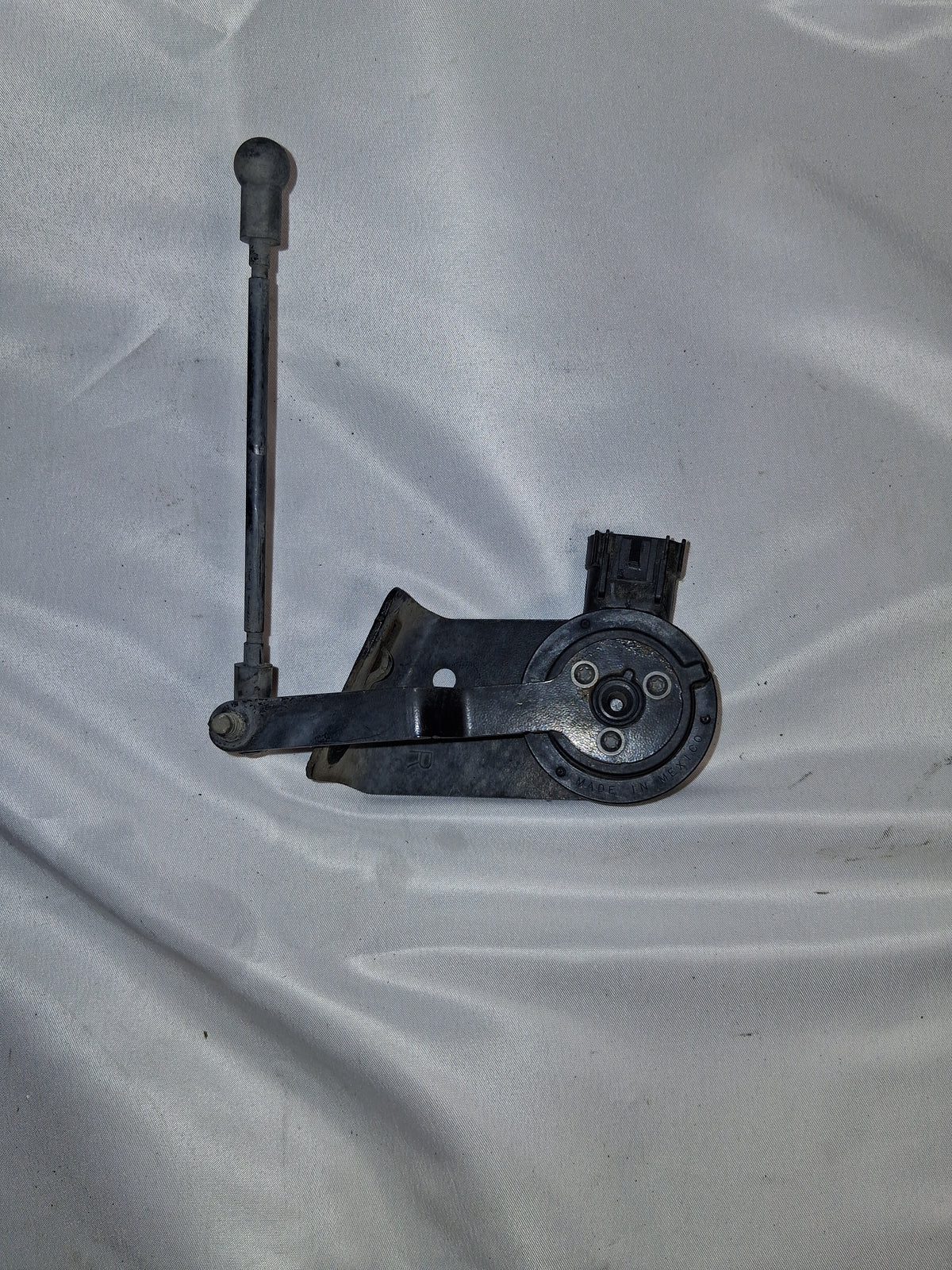 OEM# 23152099 2019 Chevy Tahoe Premier Right Height Level Sensor