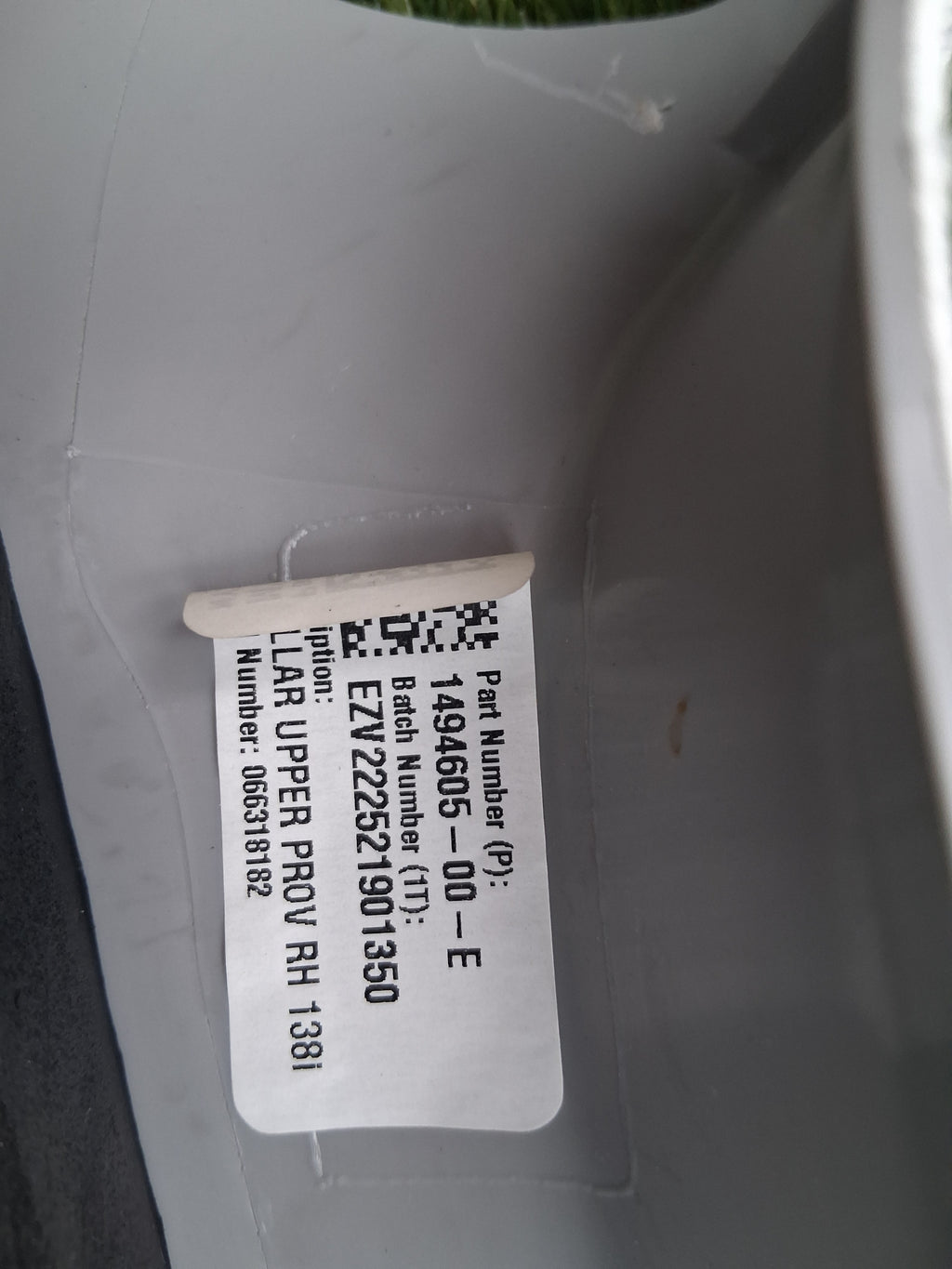 OEM 1494605-00-E 2022 Tesla Model Y Upper A Pillar Cover Trim