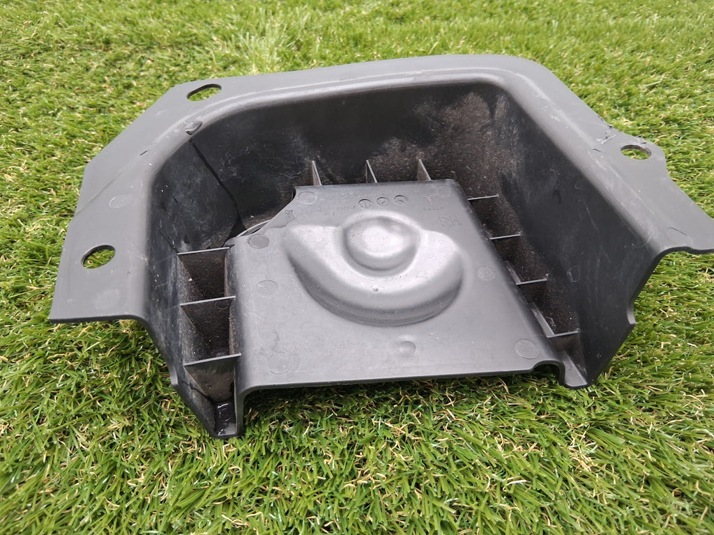 OEM 1494084-00-A 2022 Tesla Model Y Right Shock Strut Cap Cover